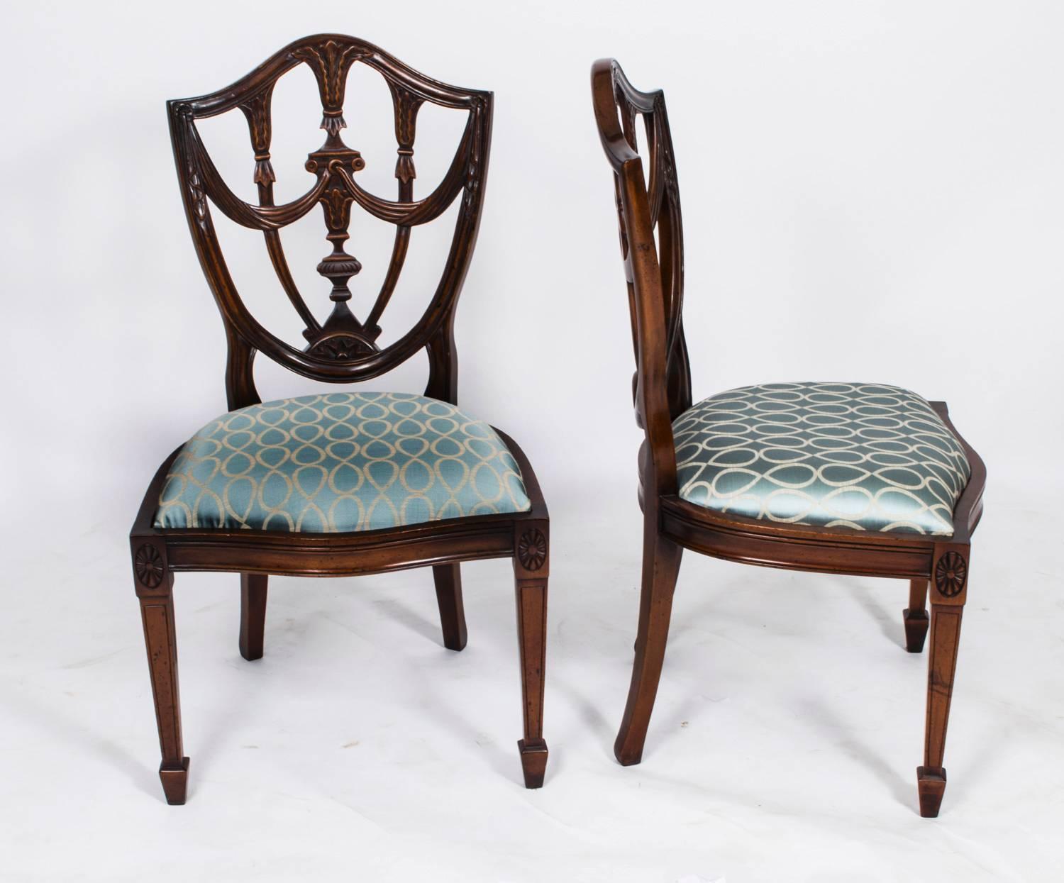 Vintage Set Of 14 Federal Shield Back Dining Chairs At 1stdibs