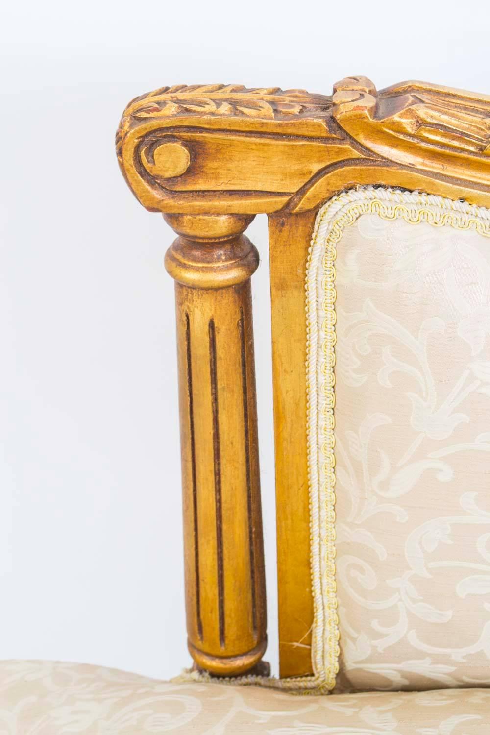 Late 20th Century Stunning Louis XVI Style Giltwood Chaise Longue
