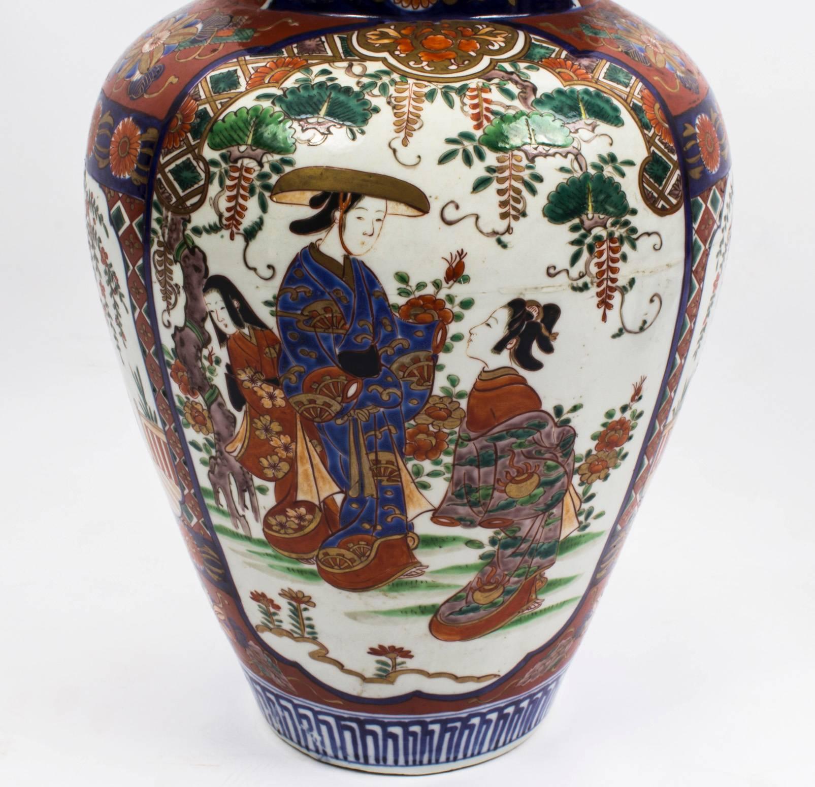 Late 19th Century Antique Large Pair of Japanese Imari Porcelain Vases, circa 1870