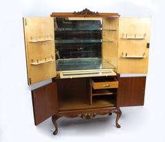 Vintage Flame Mahogany Cocktail Drinks Bar Cabinet, circa 1930