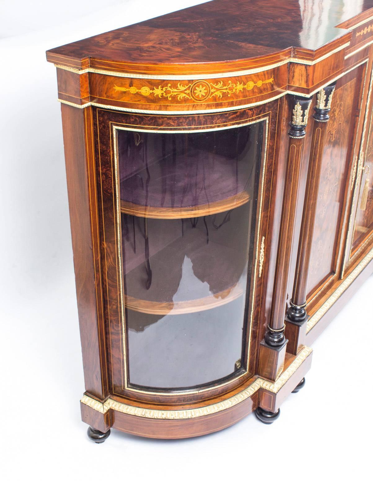 English Antique Victorian Burr Walnut Inlaid Four-Door Credenza, circa 1880