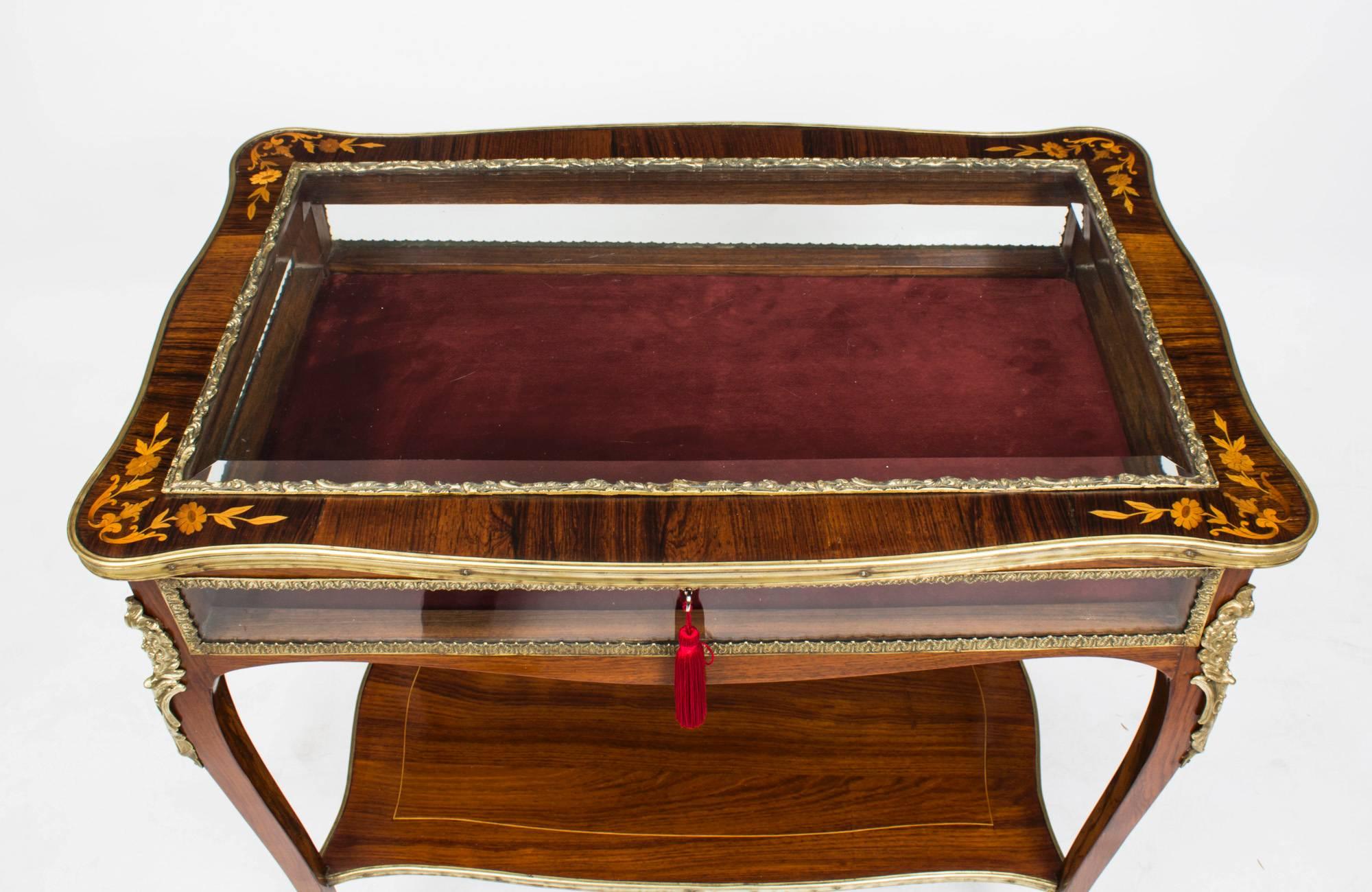 antique display table