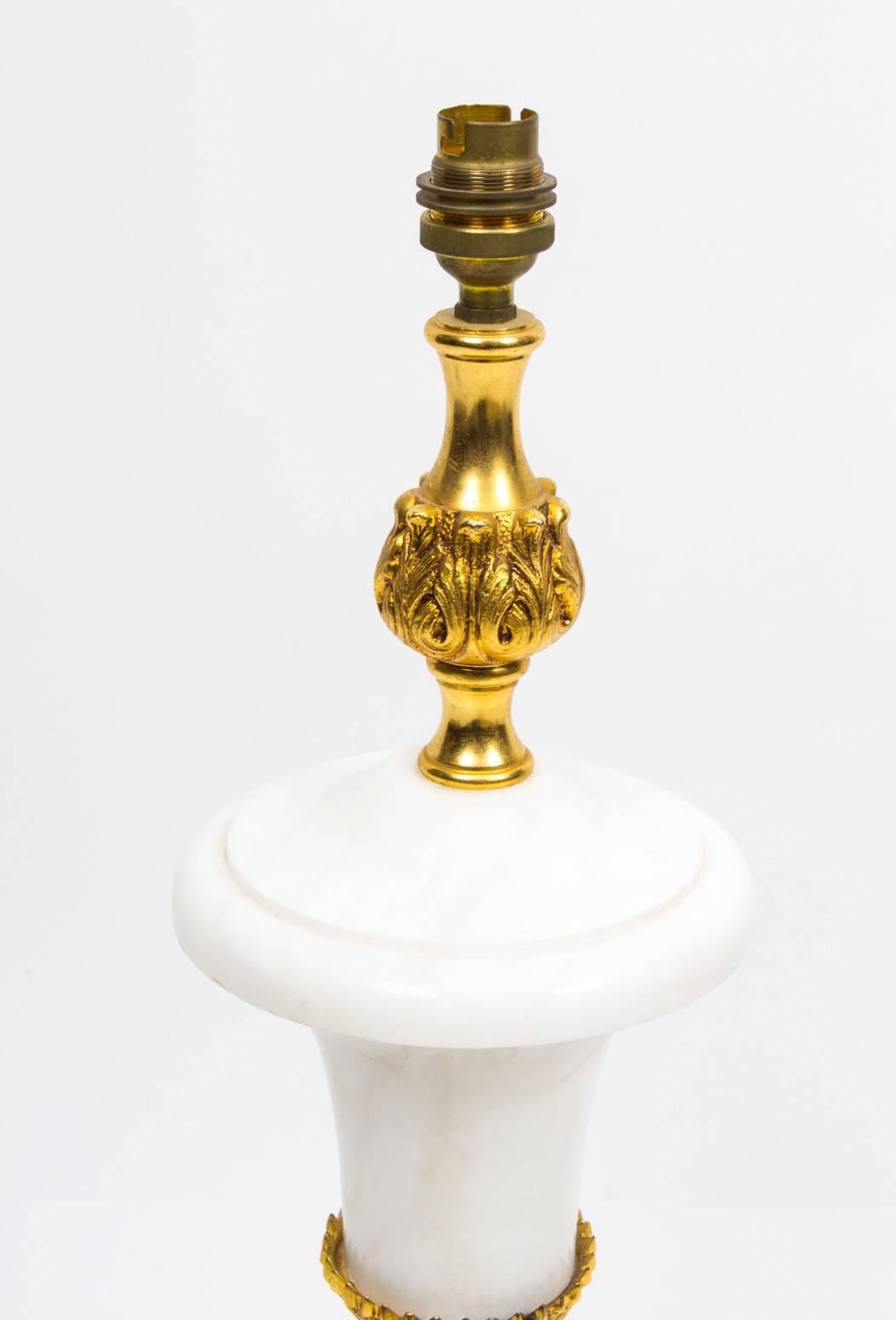 Late 20th Century Vintage Ormolu and Marble Dolphin Table Lamp Louis Revival For Sale