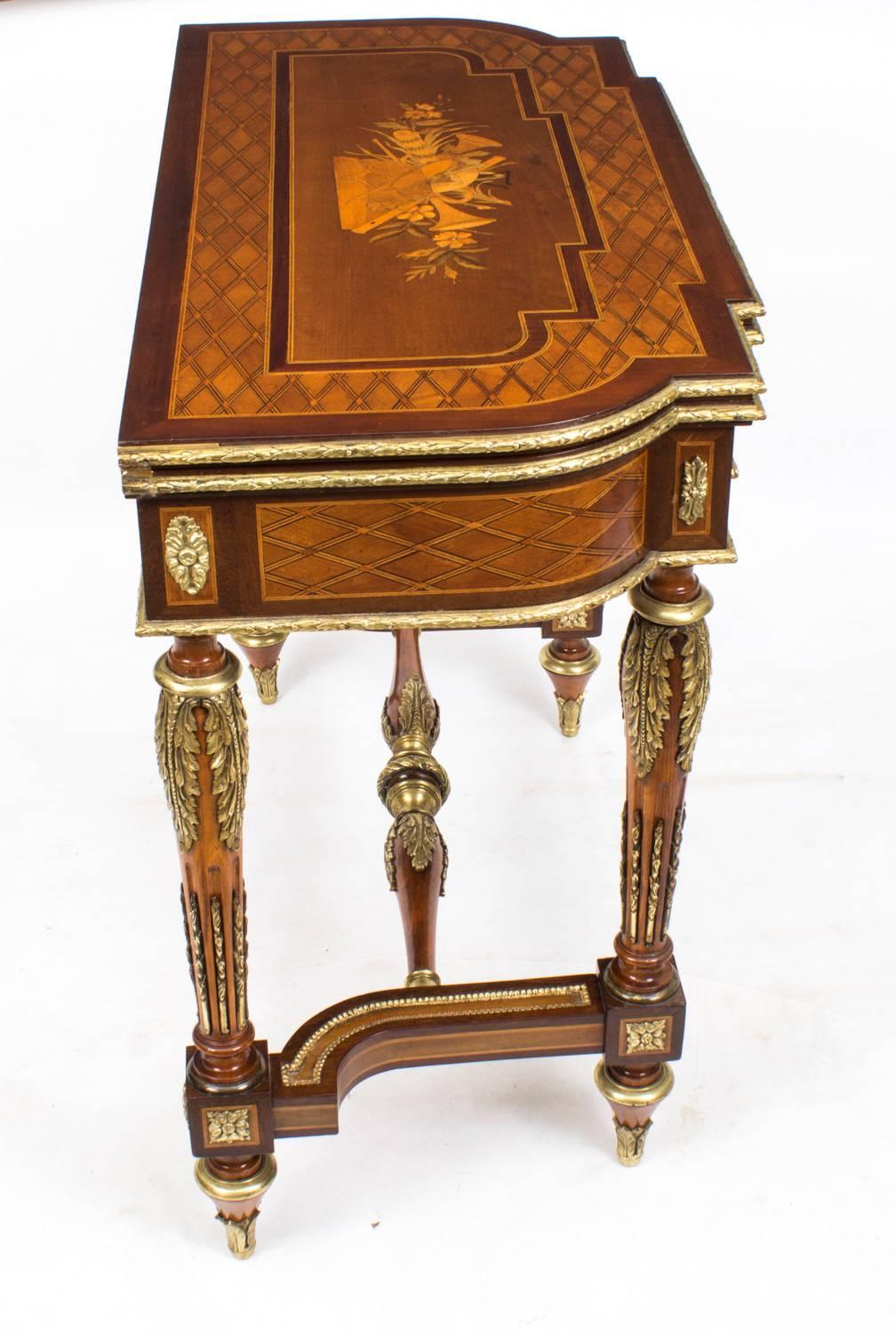 19th Century French Marquetry Card Games Table In Excellent Condition In London, GB