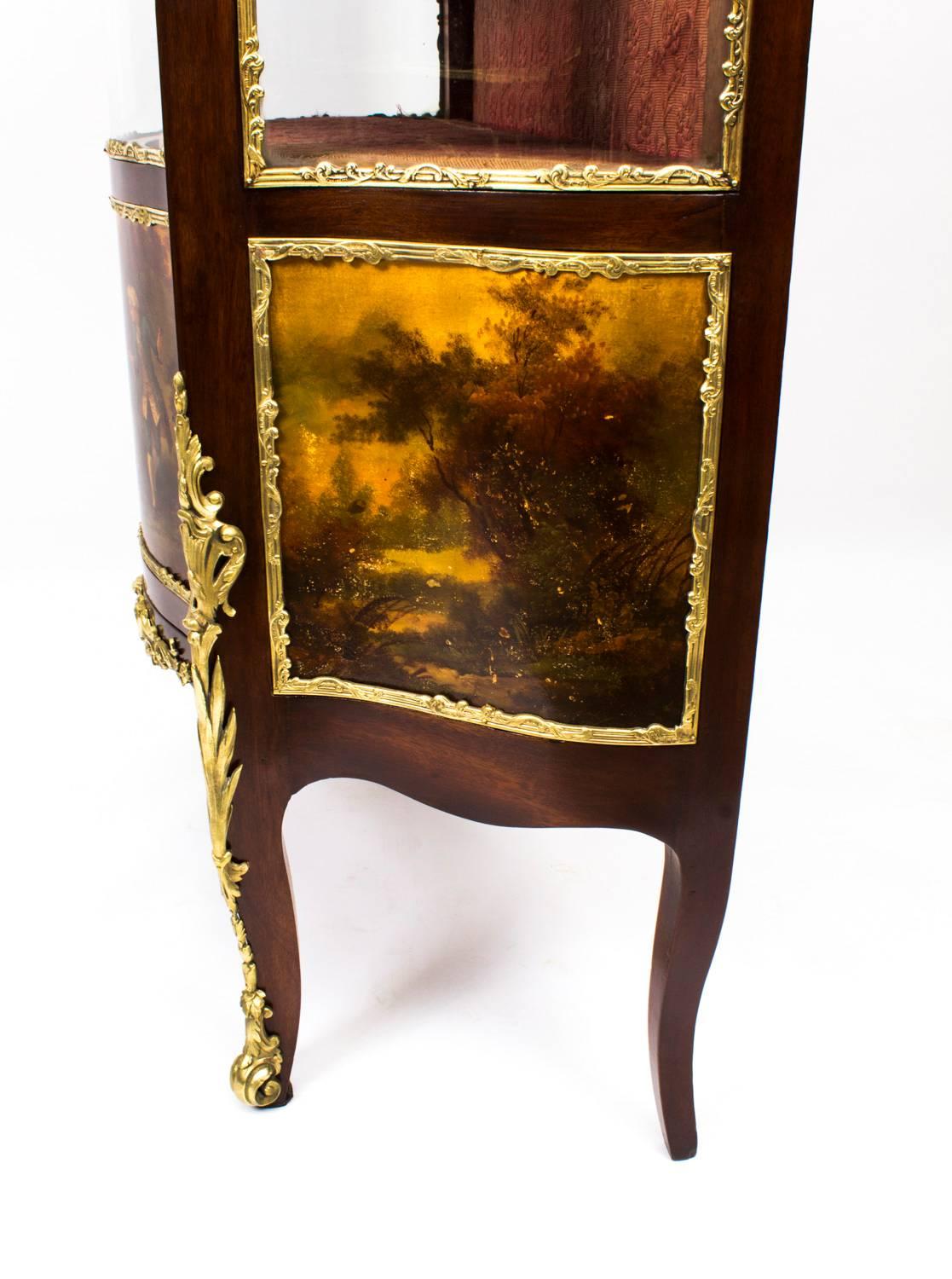 19th Century French Vernis Martin Mahogany Display Cabinet 2