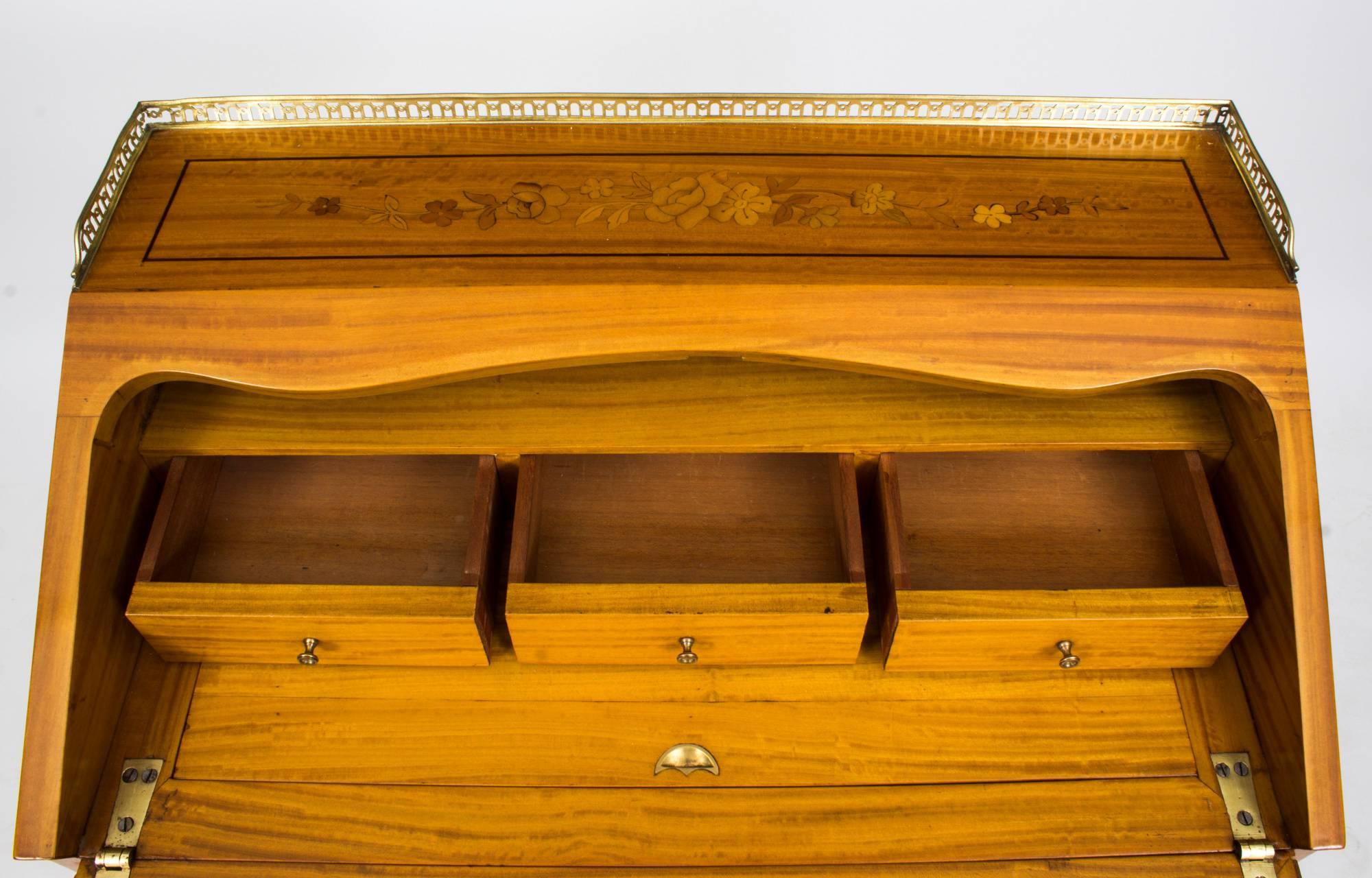 19th Century Satinwood and Marquetry Bureau De Dame 2