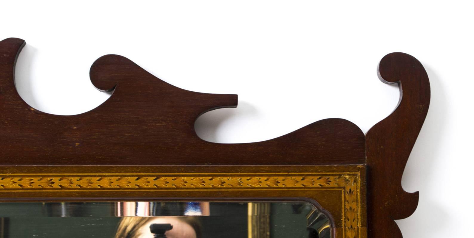 Early 20th Century Edwardian Mahogany Inlaid Marquetry Mirror - 93 x 113 cm In Excellent Condition In London, GB