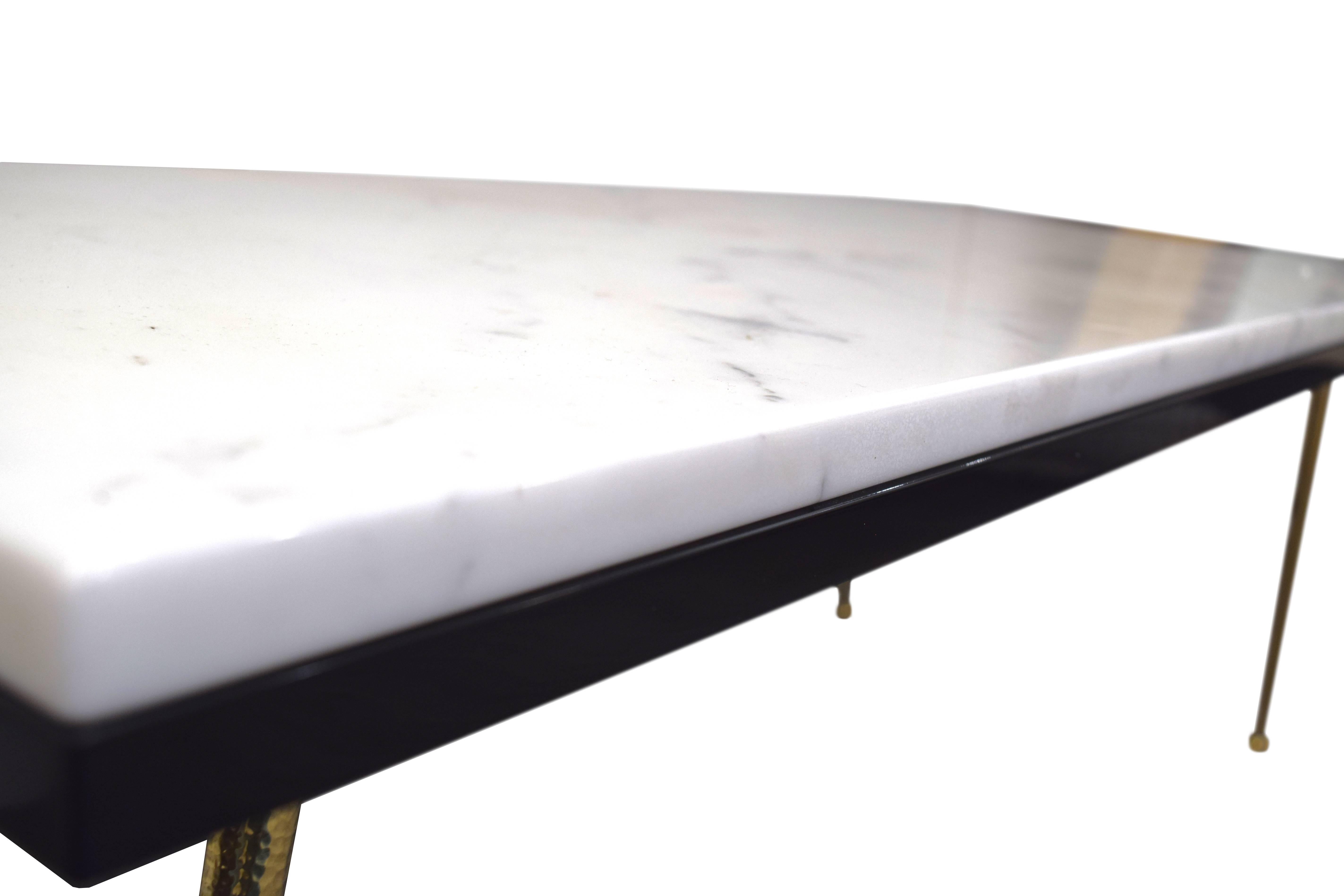Marble Vivier Coffee Table In New Condition For Sale In New York, NY