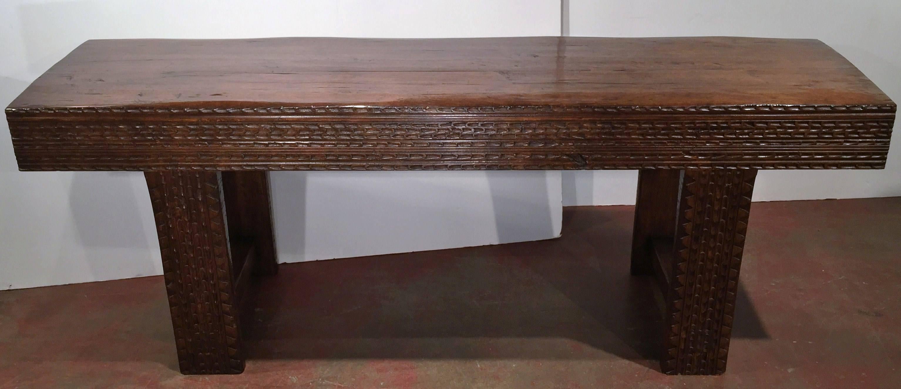 Country Carved Walnut Sofa Table from the French Pyrenees In Excellent Condition In Dallas, TX