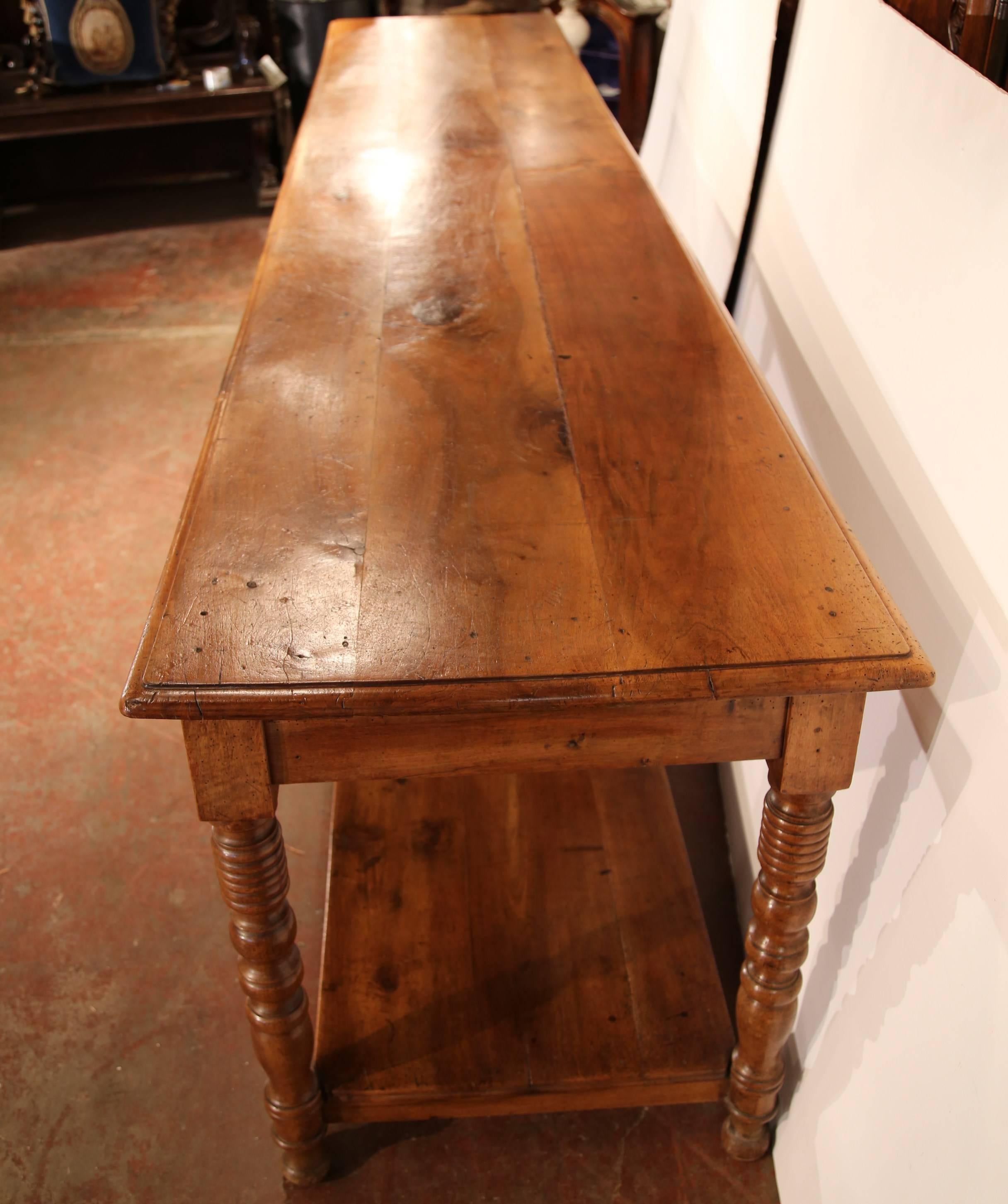 Large Mid-19th Century French Louis Philippe Walnut Six-Leg Draper's Table In Excellent Condition In Dallas, TX