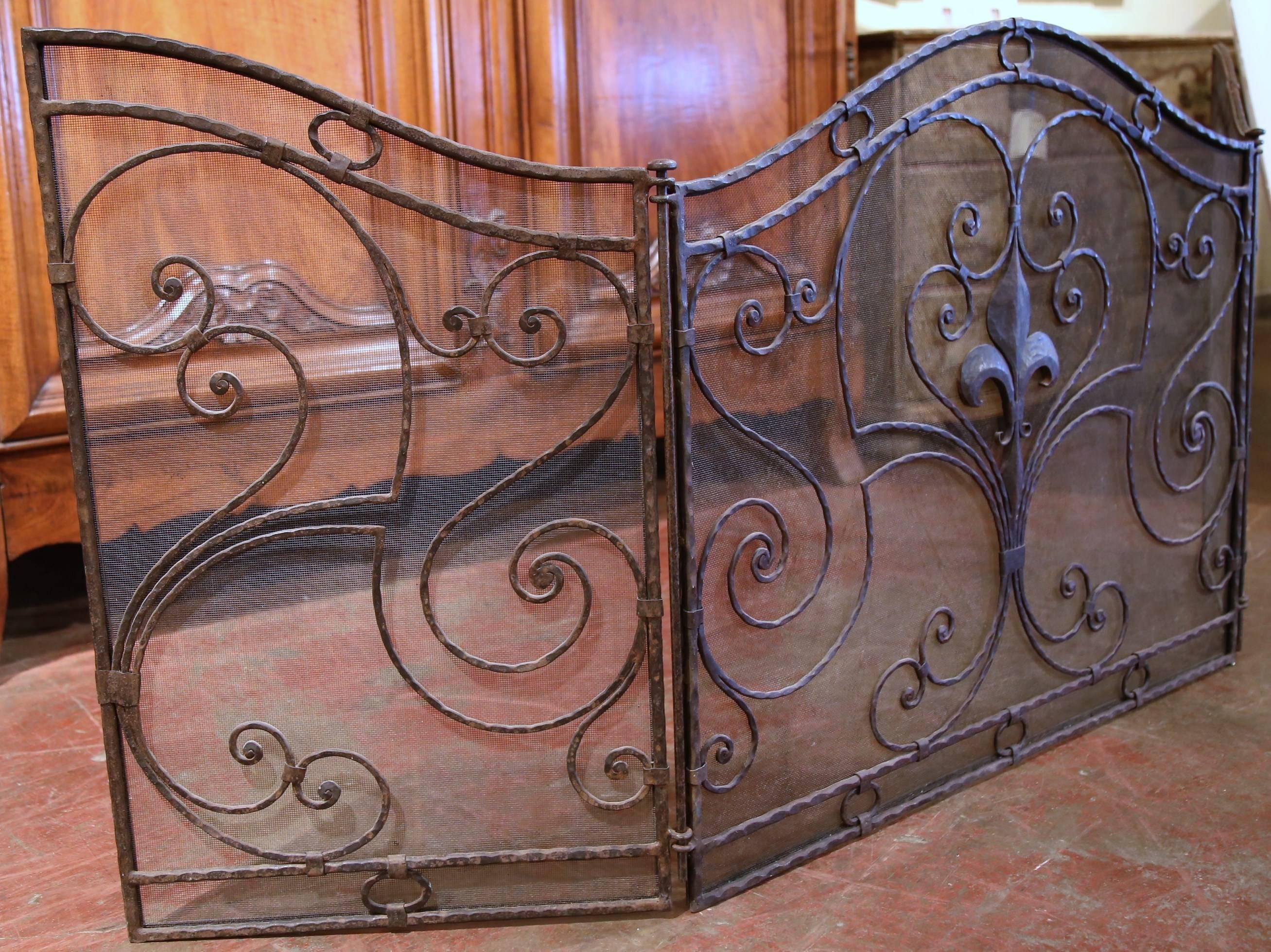 French Wrought Iron Fireplace Screen with Fleur de Lis 1