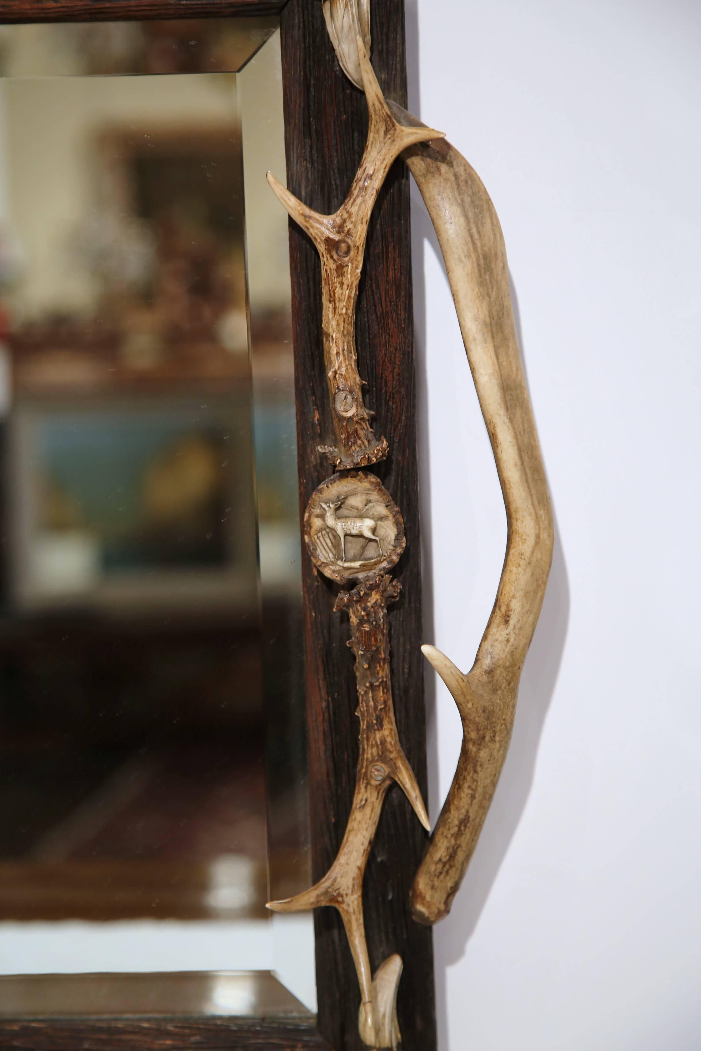 19th Century Black Forest Mirror with Antlers and Carved Deer Medallions 3