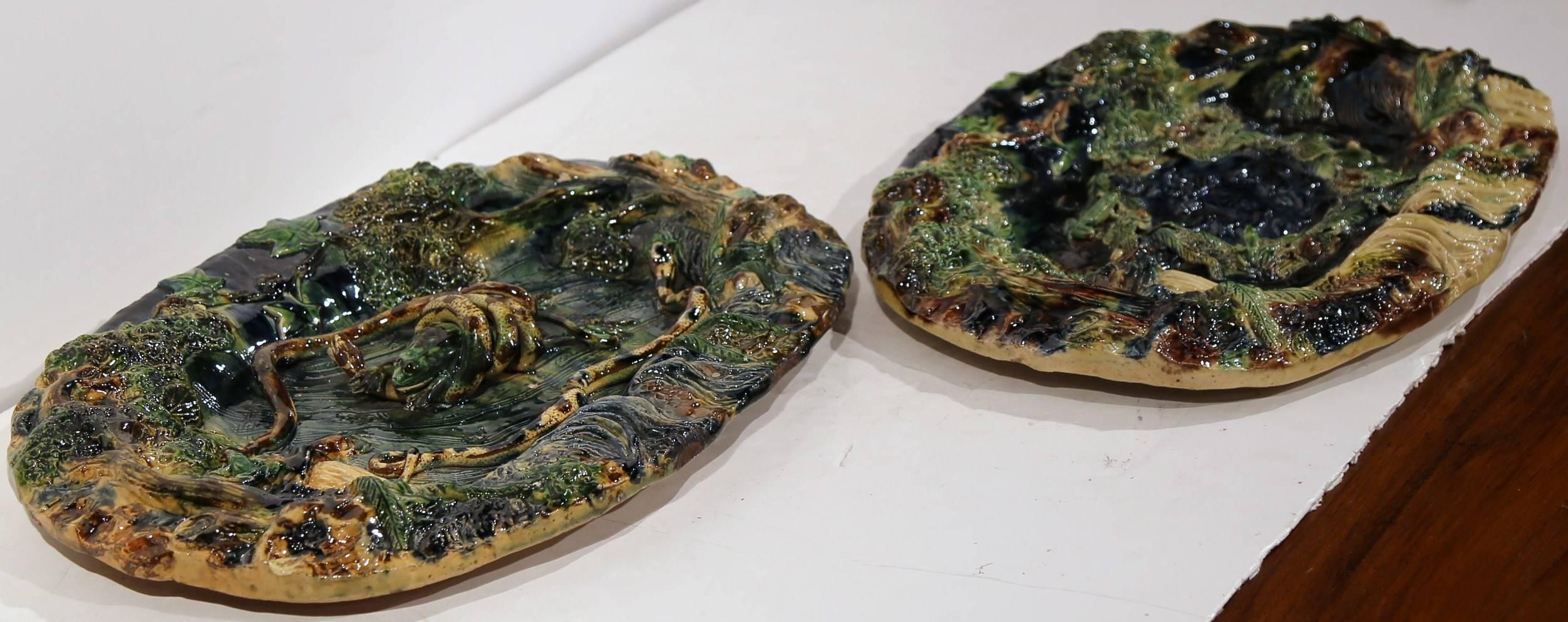 Ceramic Pair of 19th Century French Barbotine Hand-Painted Palissy Platters
