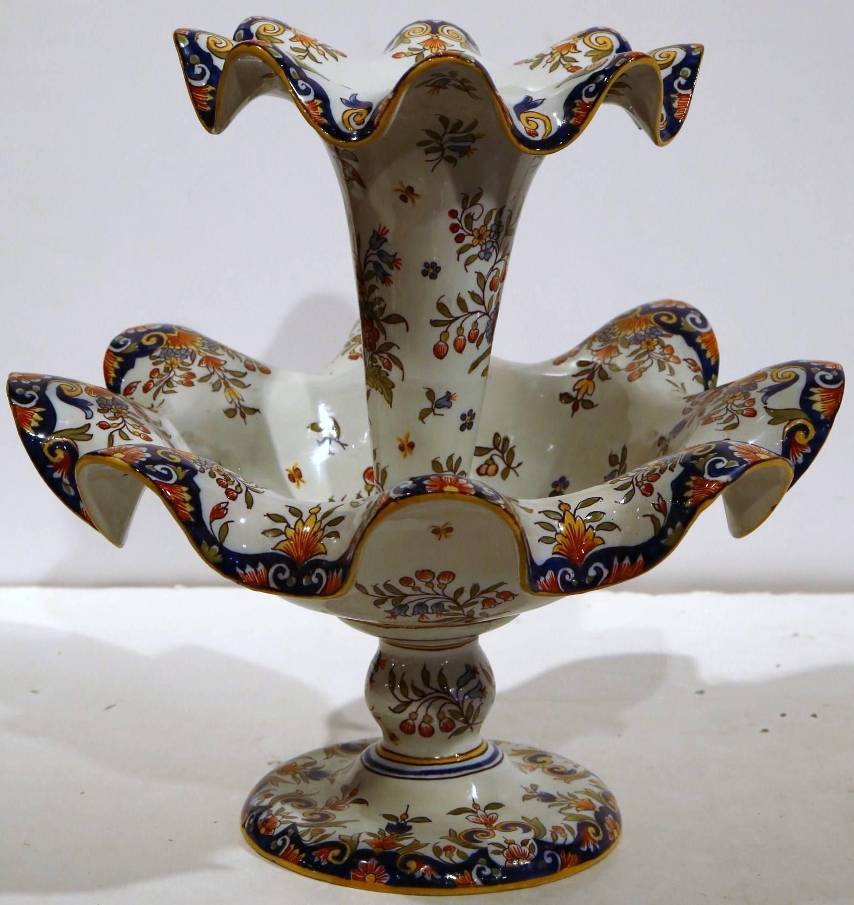 Early 20th Century French Hand Painted Faience Centerpiece from Normandy In Excellent Condition In Dallas, TX