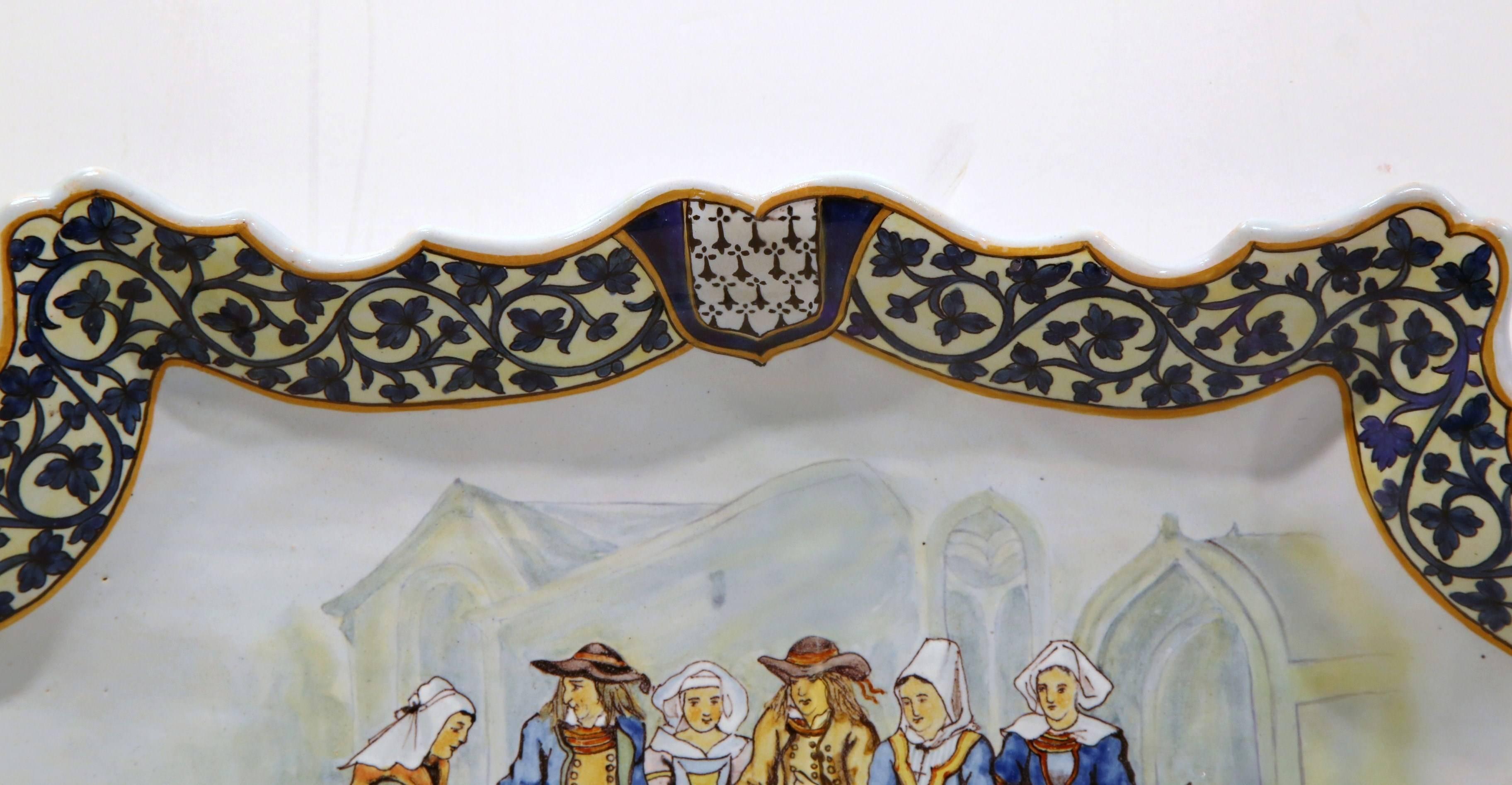 19th Century French Porquier-Beau Quimper Hand-Painted Platter with Handles In Excellent Condition In Dallas, TX