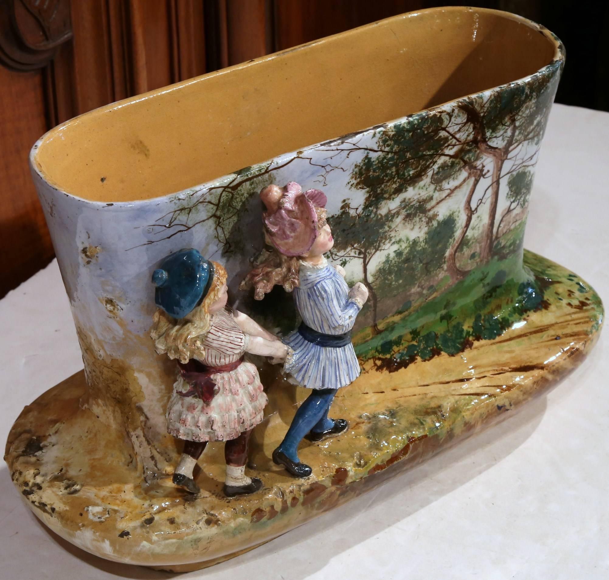 19th Century French Hand-Painted Barbotine Oval Vase with Young Girls Figures In Excellent Condition In Dallas, TX