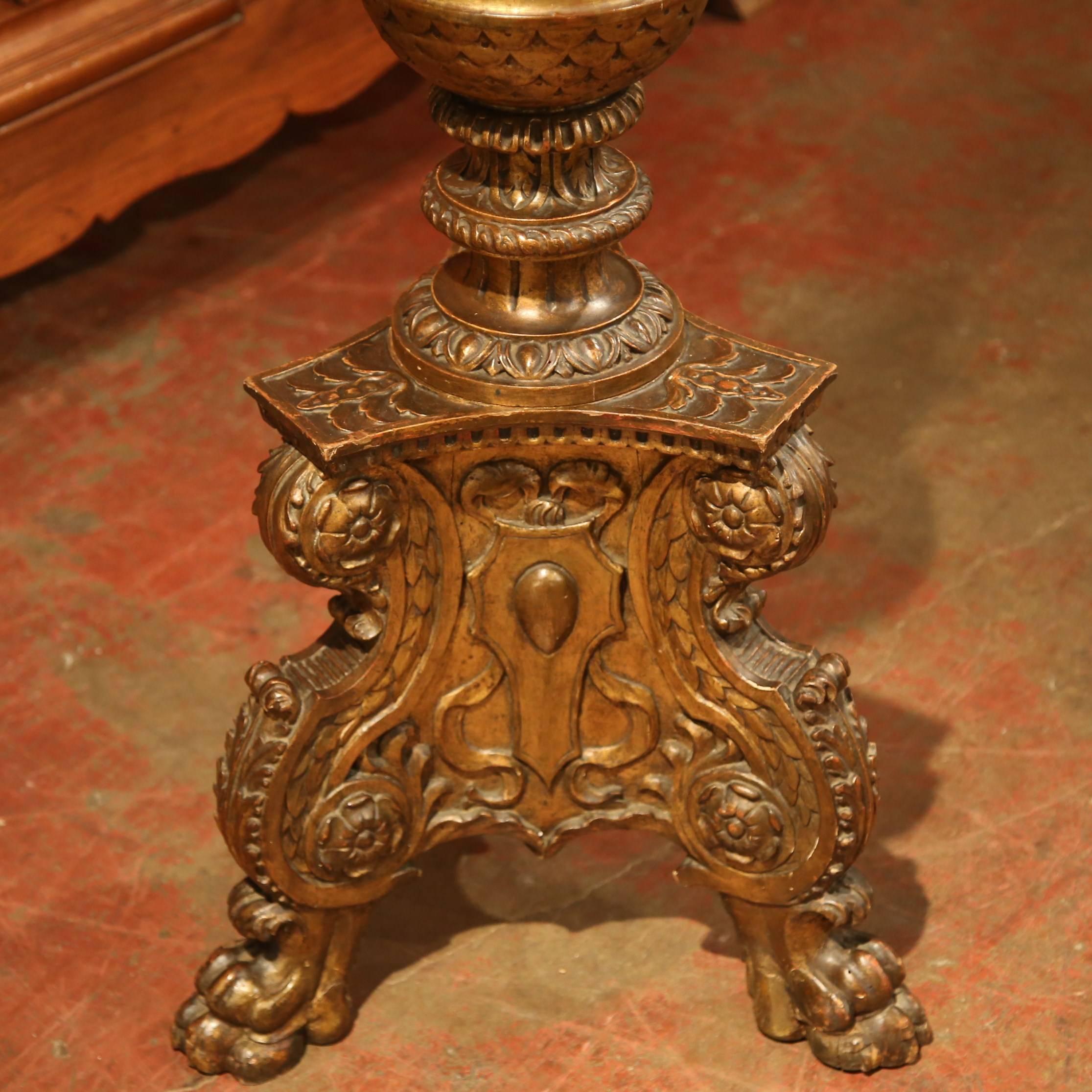 Tall 19th Century Italian Carved Giltwood Altar Candlestick In Excellent Condition In Dallas, TX