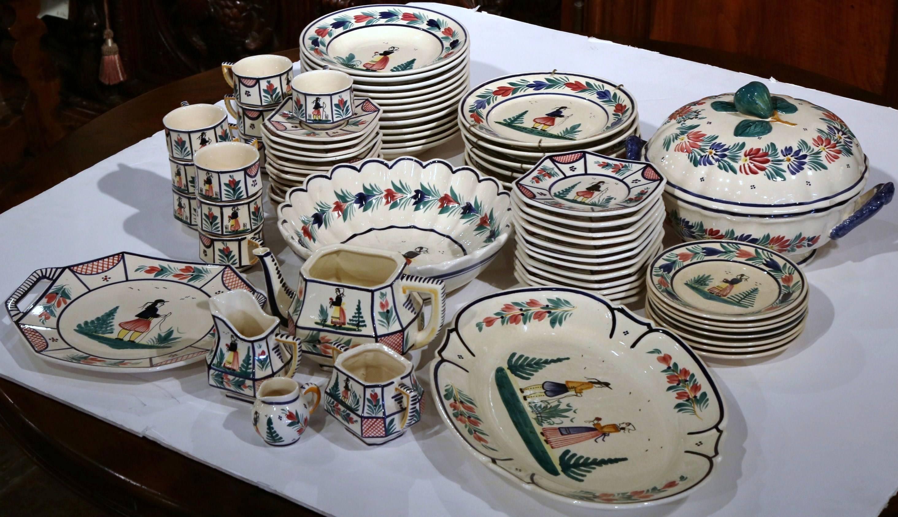 Set of 19th Century French Hand-Painted Decorative Dishes from Quimper, Brittany 4