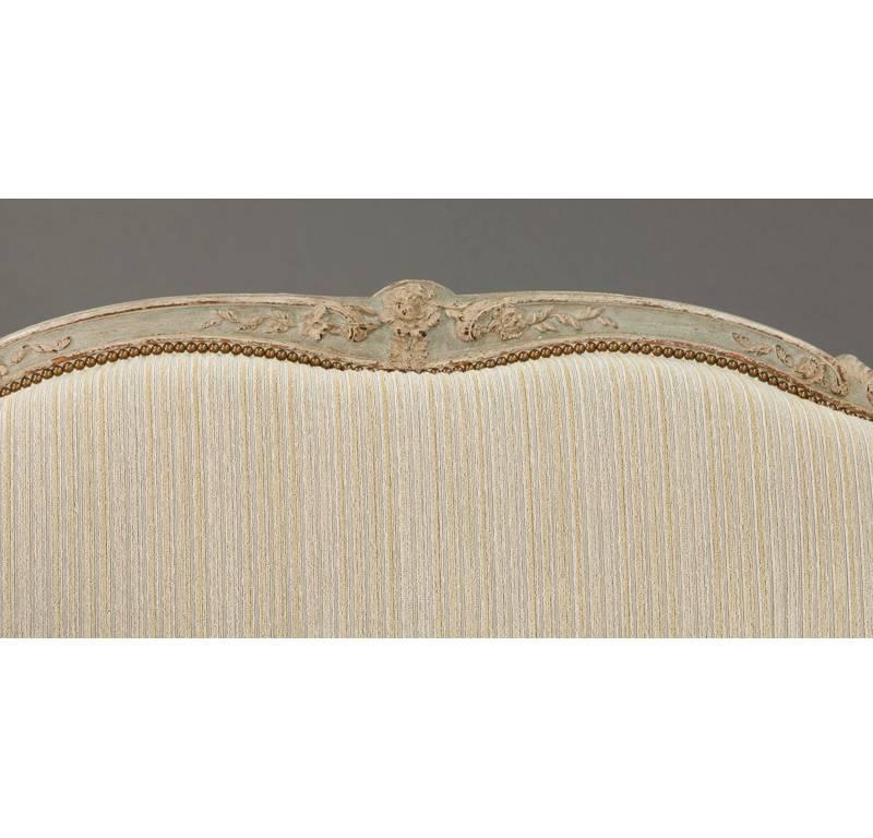 19th Century French Louis XV Carved Canape with Painted Finish and Beige Fabric In Excellent Condition In Dallas, TX