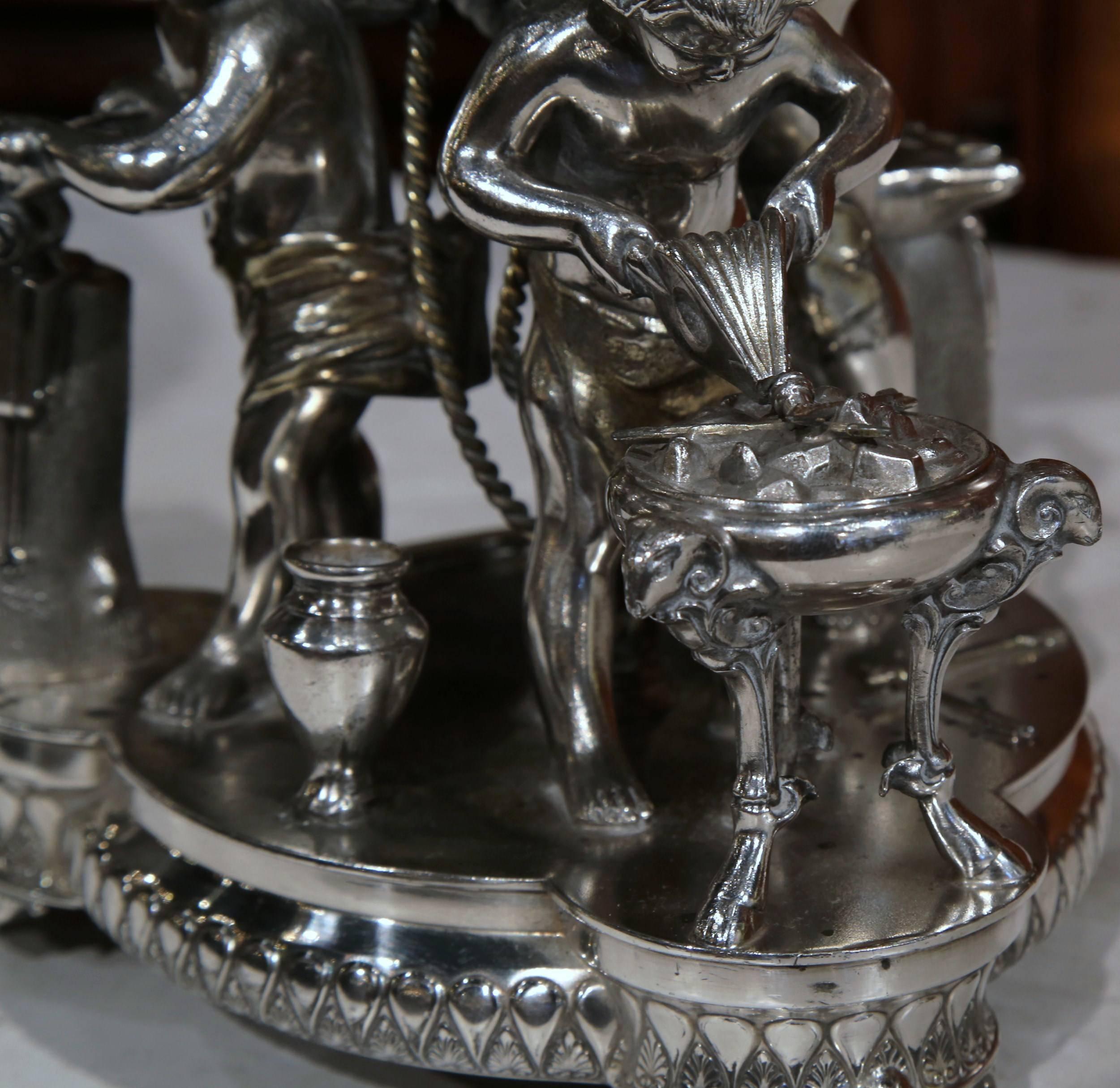 19th Century French Silver Plated Crystal Bowl Centerpiece with Cherub Figures 5