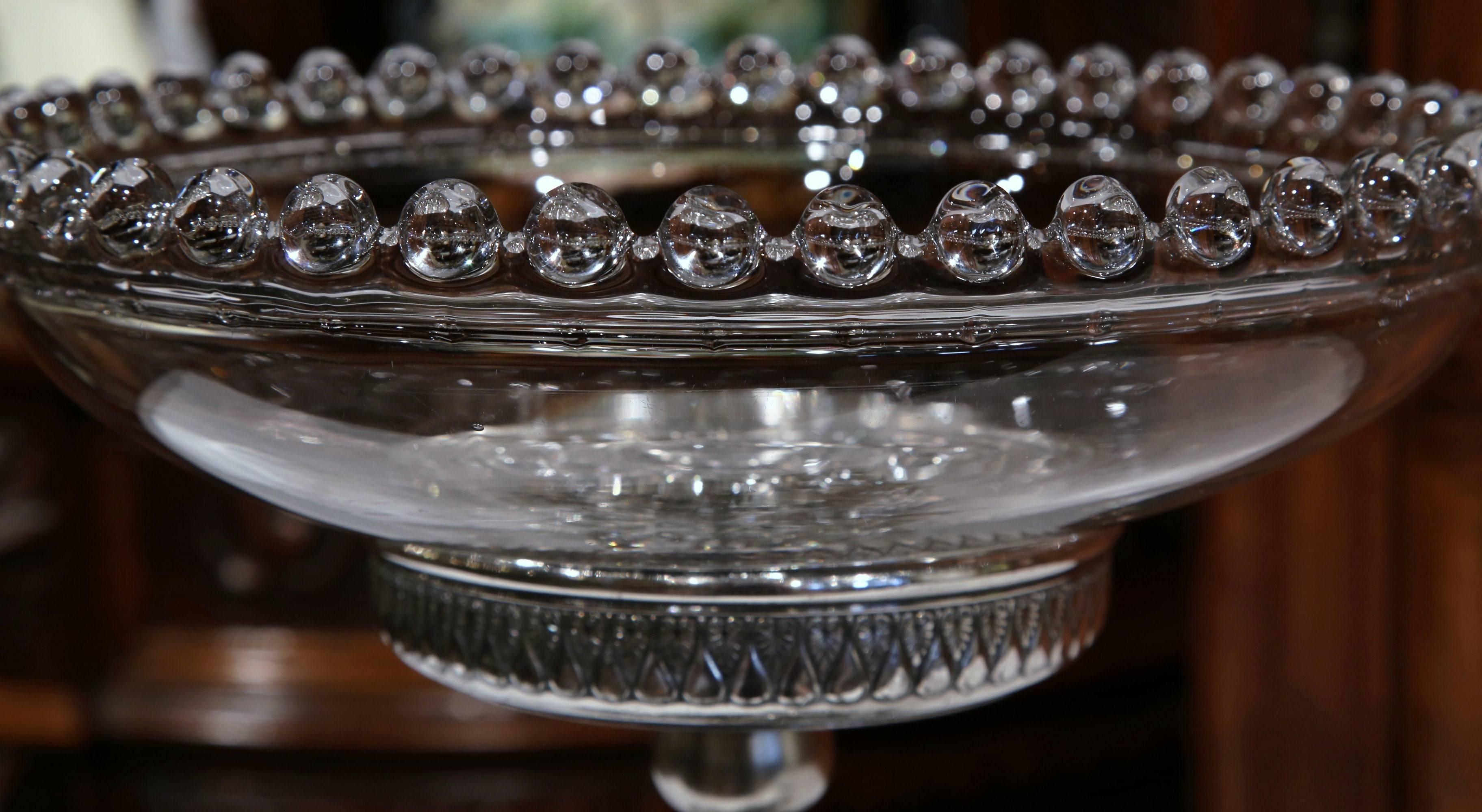 19th Century French Silver Plated Crystal Bowl Centerpiece with Cherub Figures 2