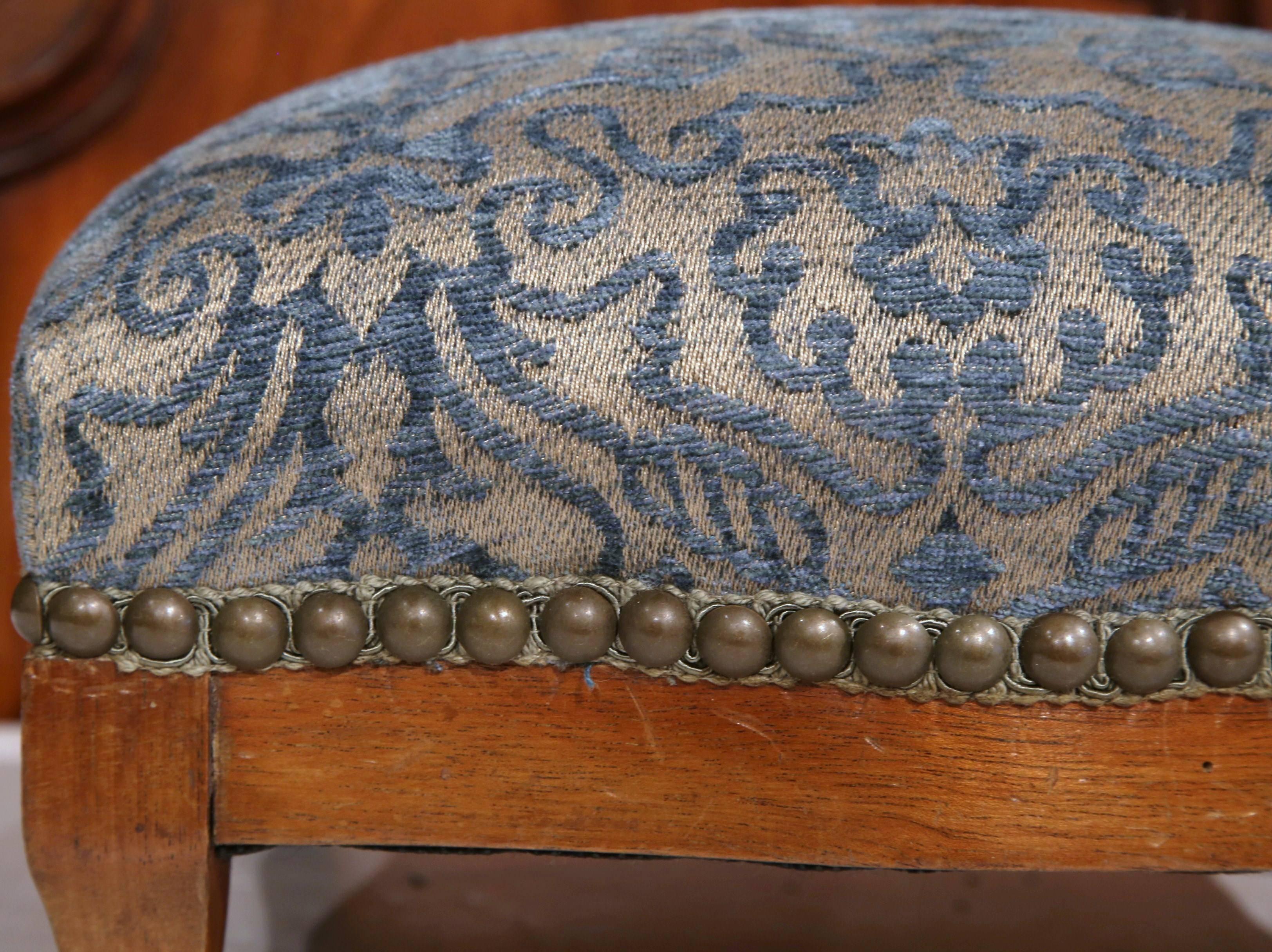 19th Century French Louis XV Walnut Footstool with Blue Cut Velvet Fabric 2