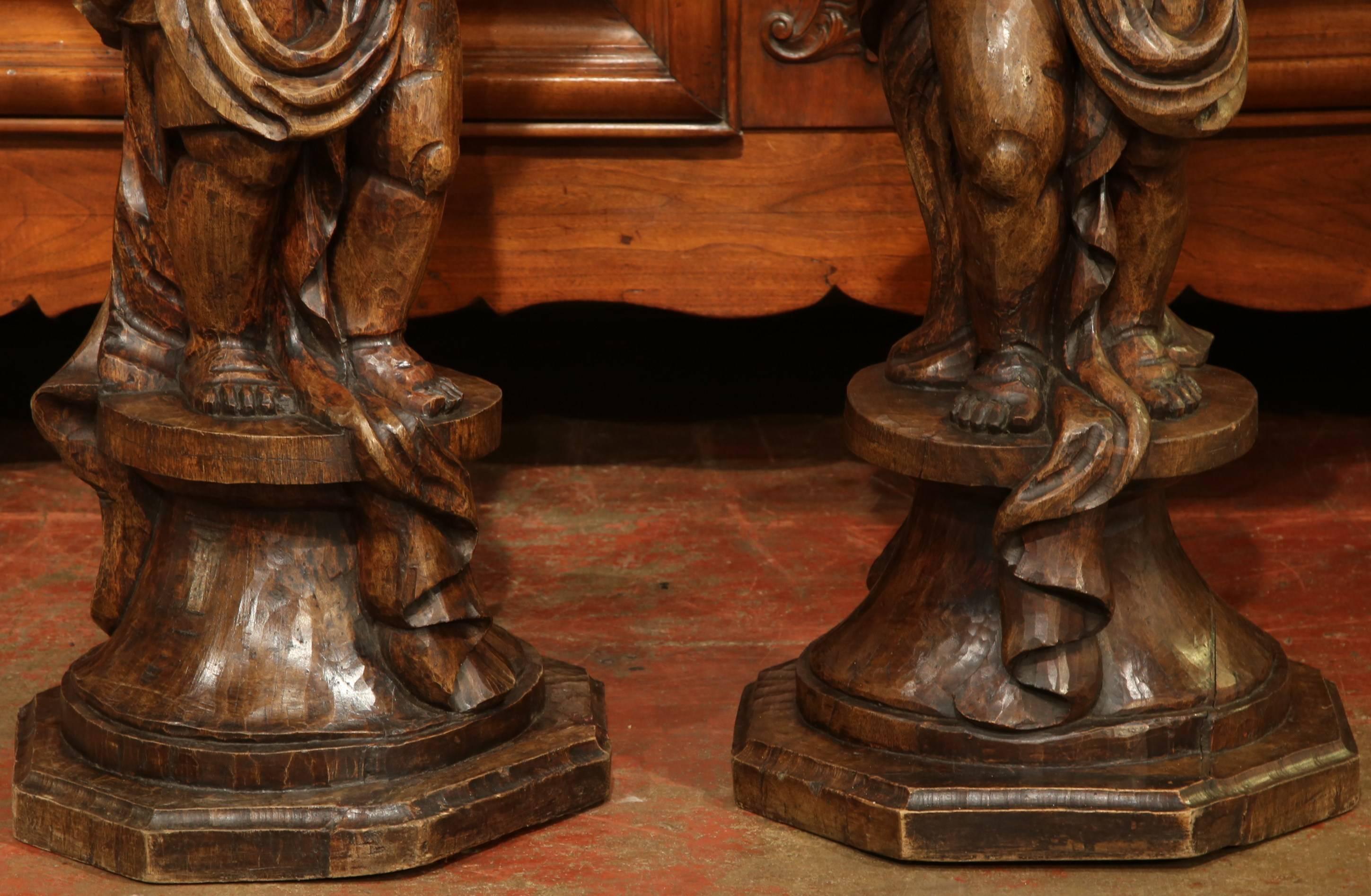 Louis XV Tall Pair of 18th Century French Hand-Carved Walnut Plant Stands with Cherubs