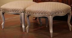 Pair of Early 20th Century French Louis XV Painted Stools with Beige Fabric