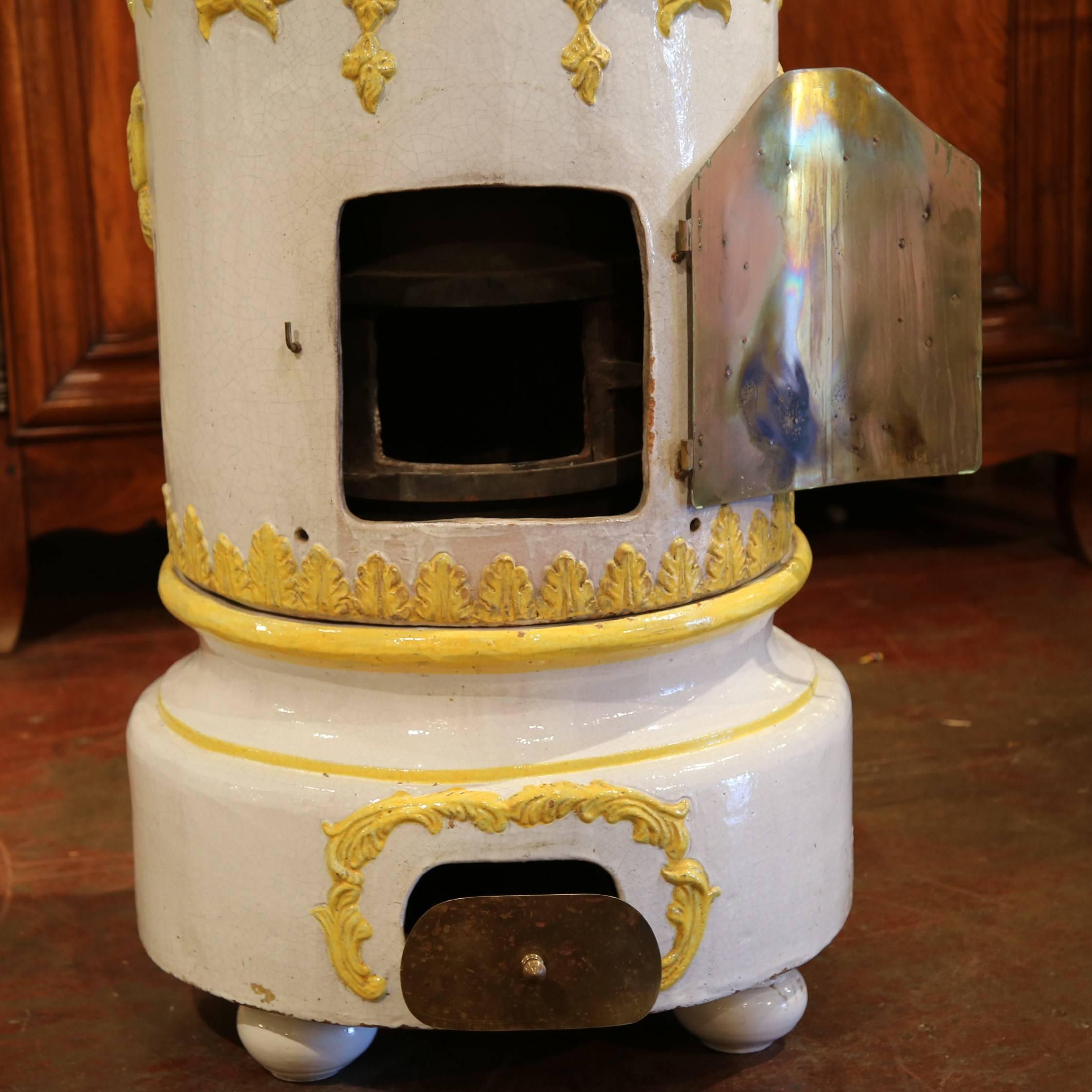 19th Century French White and Yellow Terracotta and Brass Wood Burning Stove In Excellent Condition In Dallas, TX