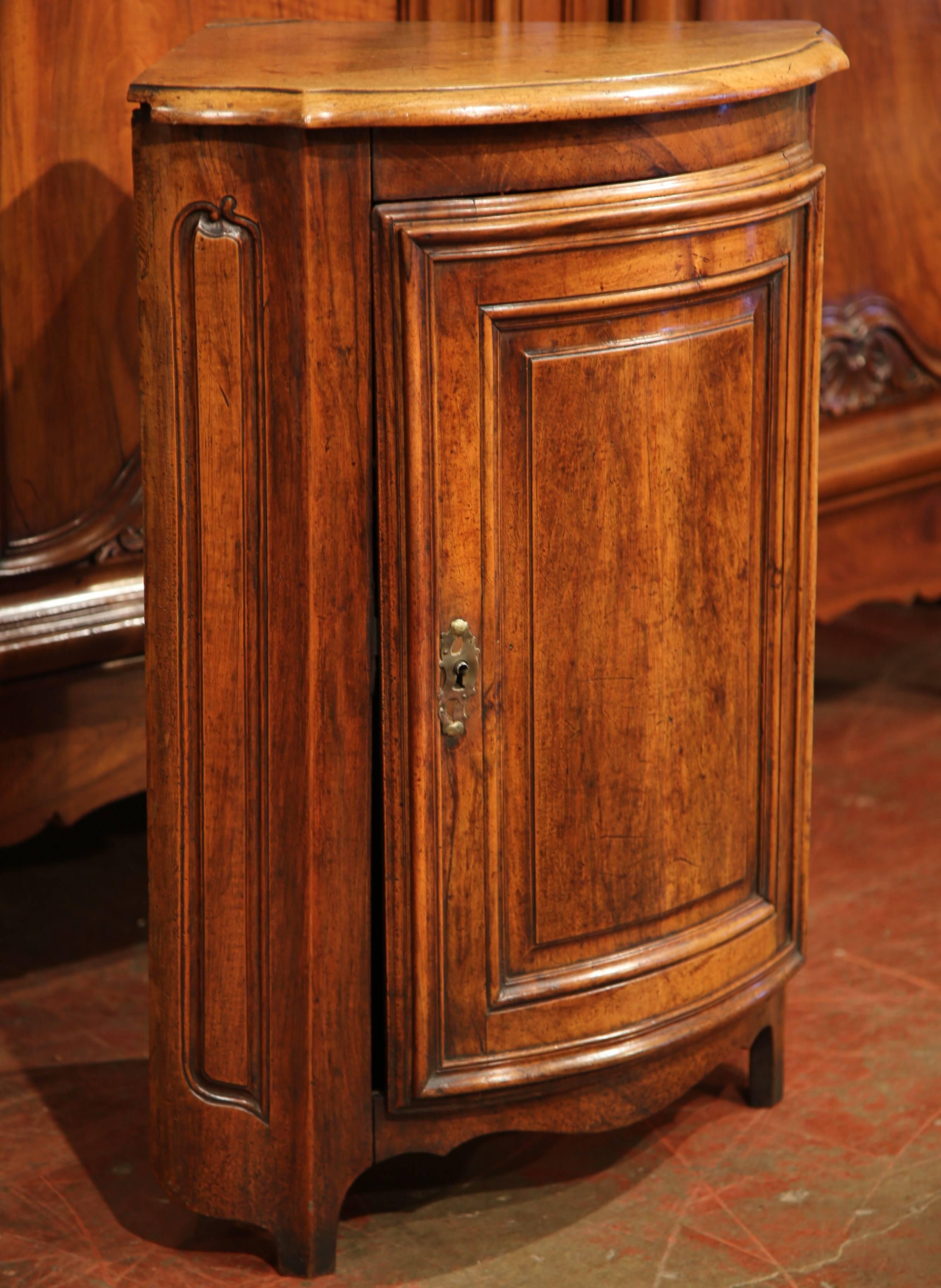 19th Century French Louis XIV Walnut Corner Cabinet with Bow Front 1