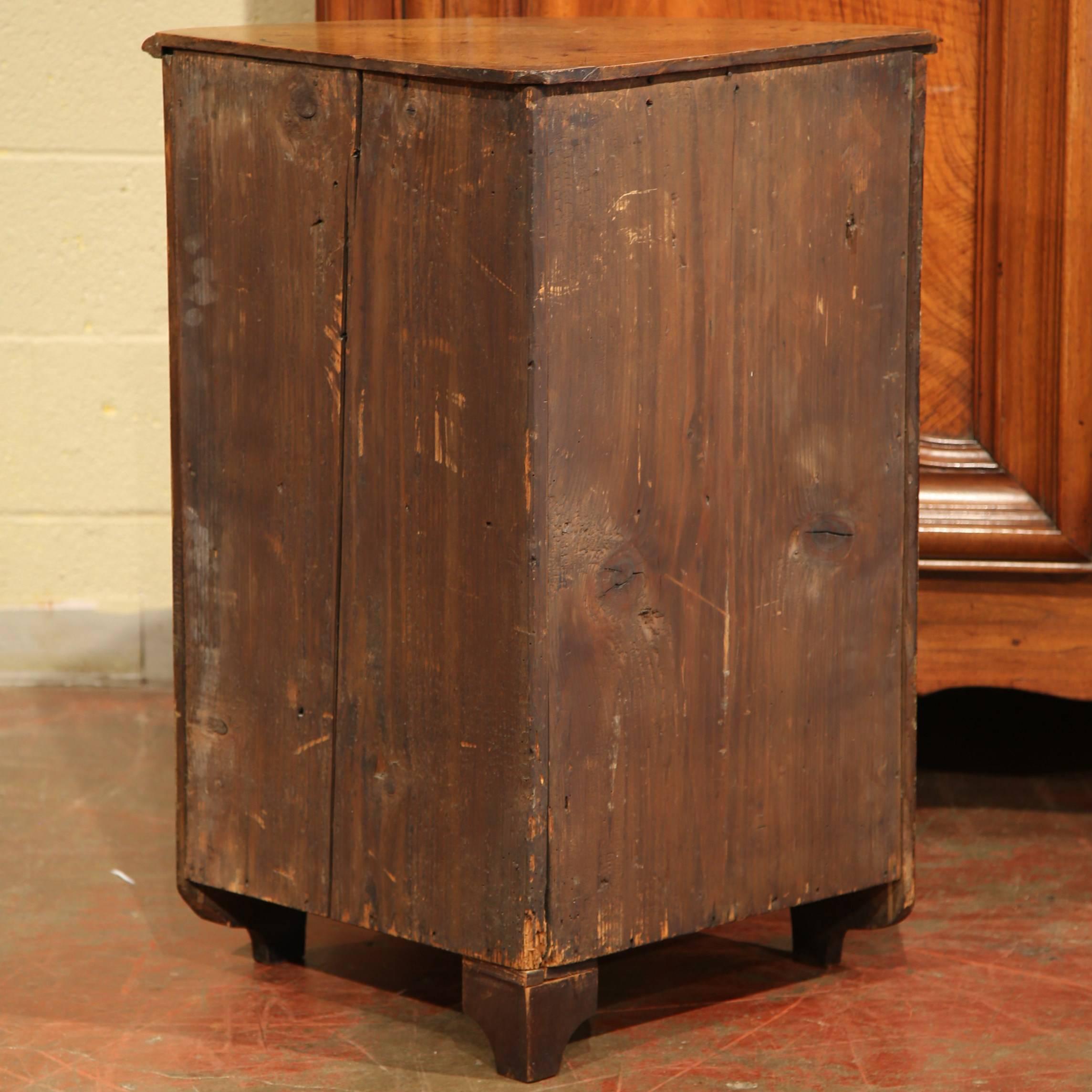 19th Century French Louis XIV Walnut Corner Cabinet with Bow Front 4