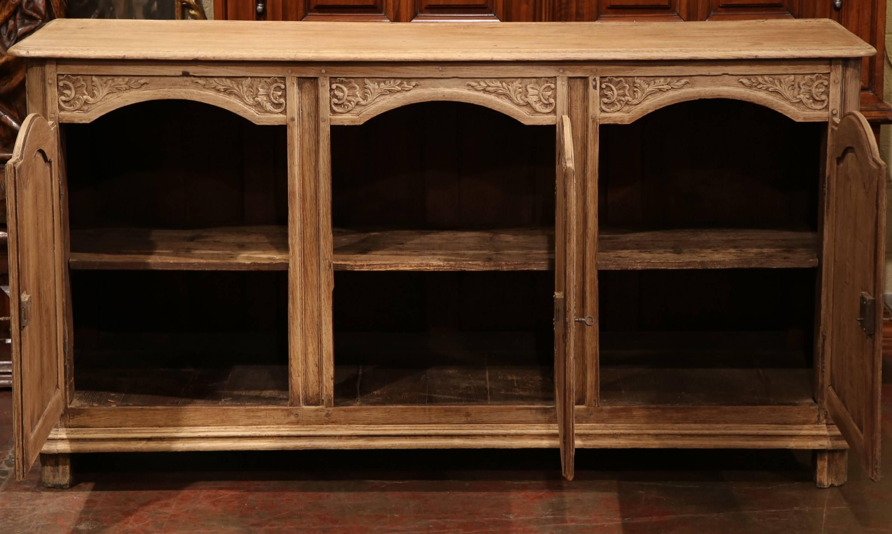 18th Century French Louis XIV Carved Bleached Oak Buffet from Normandy In Excellent Condition In Dallas, TX