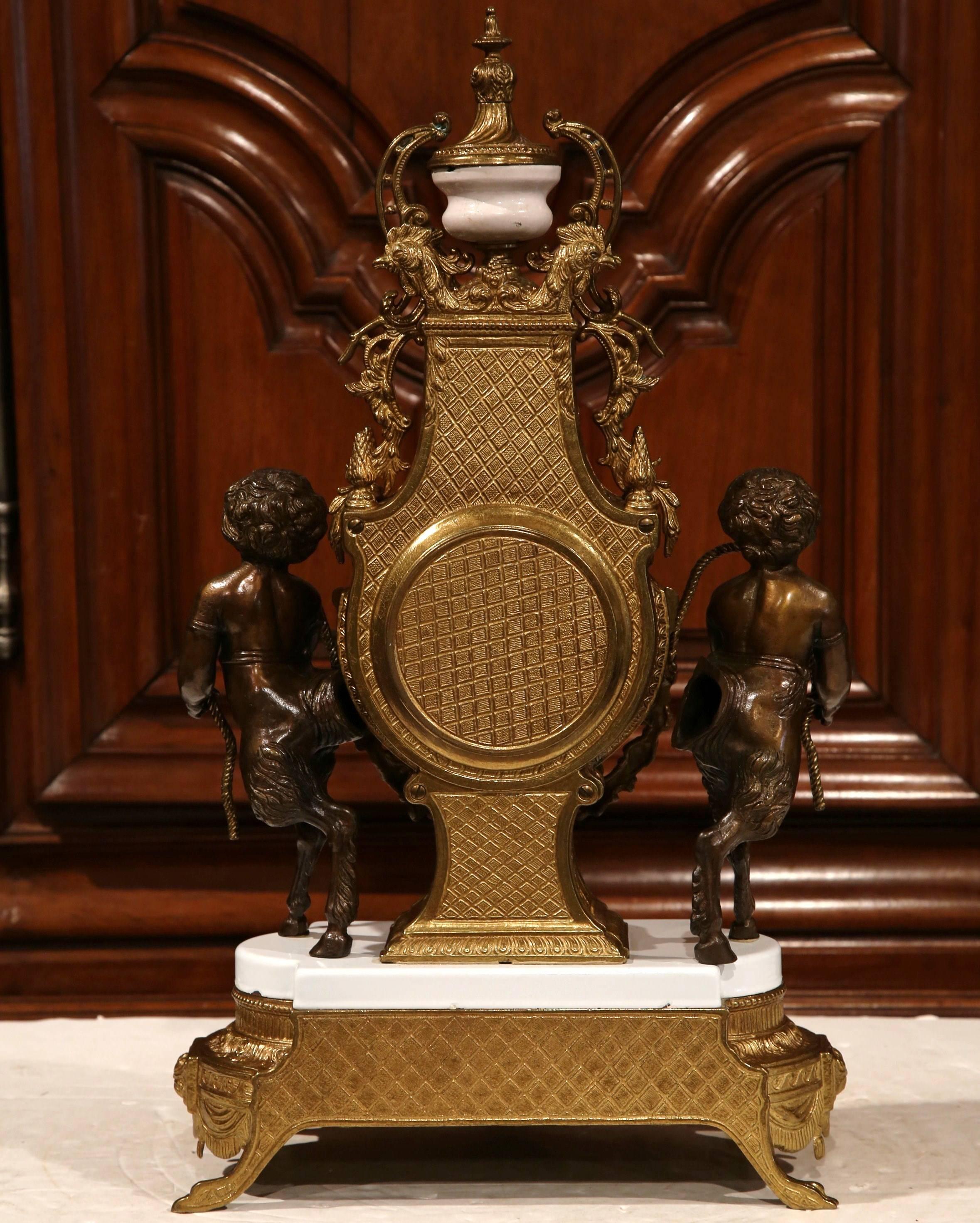 Early 20th Century Italian Carved Bronze and Marble Clock with Patinated Cherubs 2