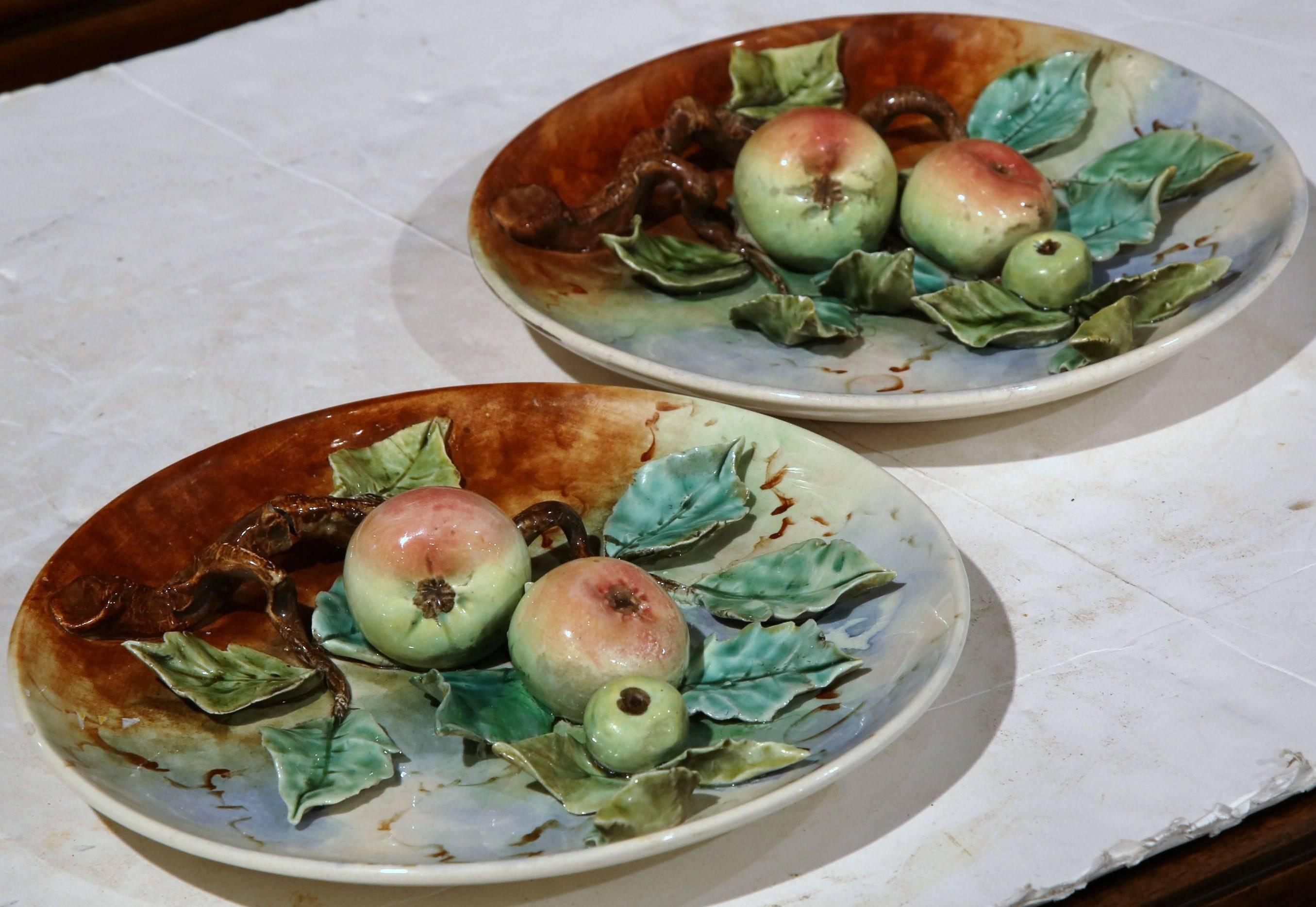 Pair of 19th Century French Painted Ceramic Barbotine Plates with Apple Decor 3