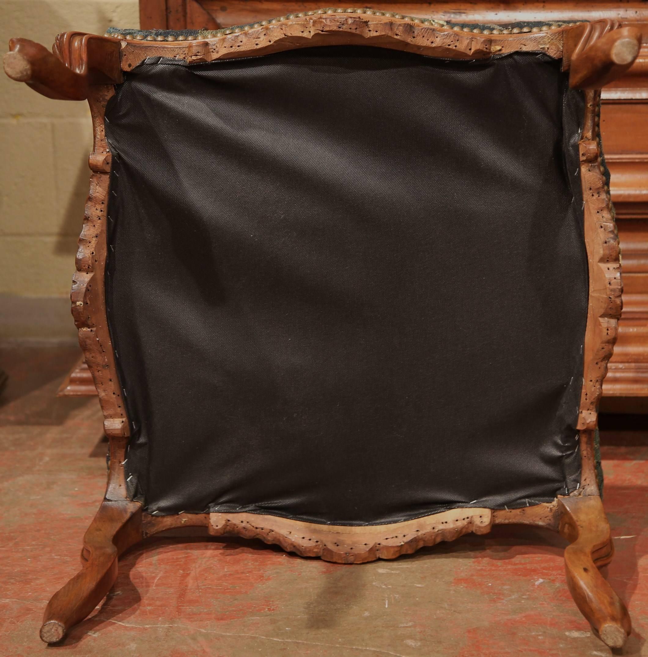 18th Century, French Louis XV Carved Walnut Stool with Aubusson Tapestry 5