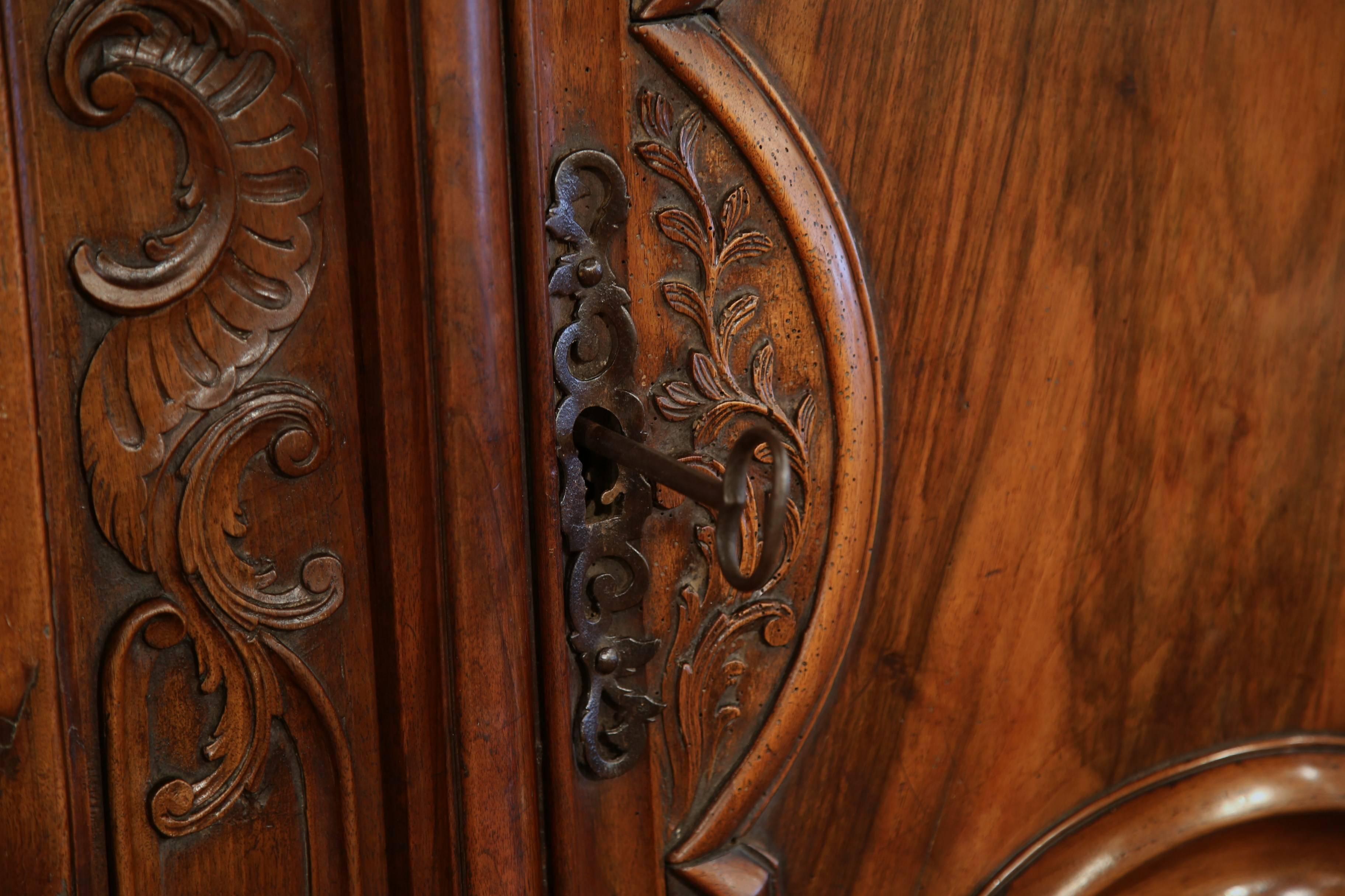 Large 18th Century French Louis XV Carved Walnut Armoire from Lyon 4