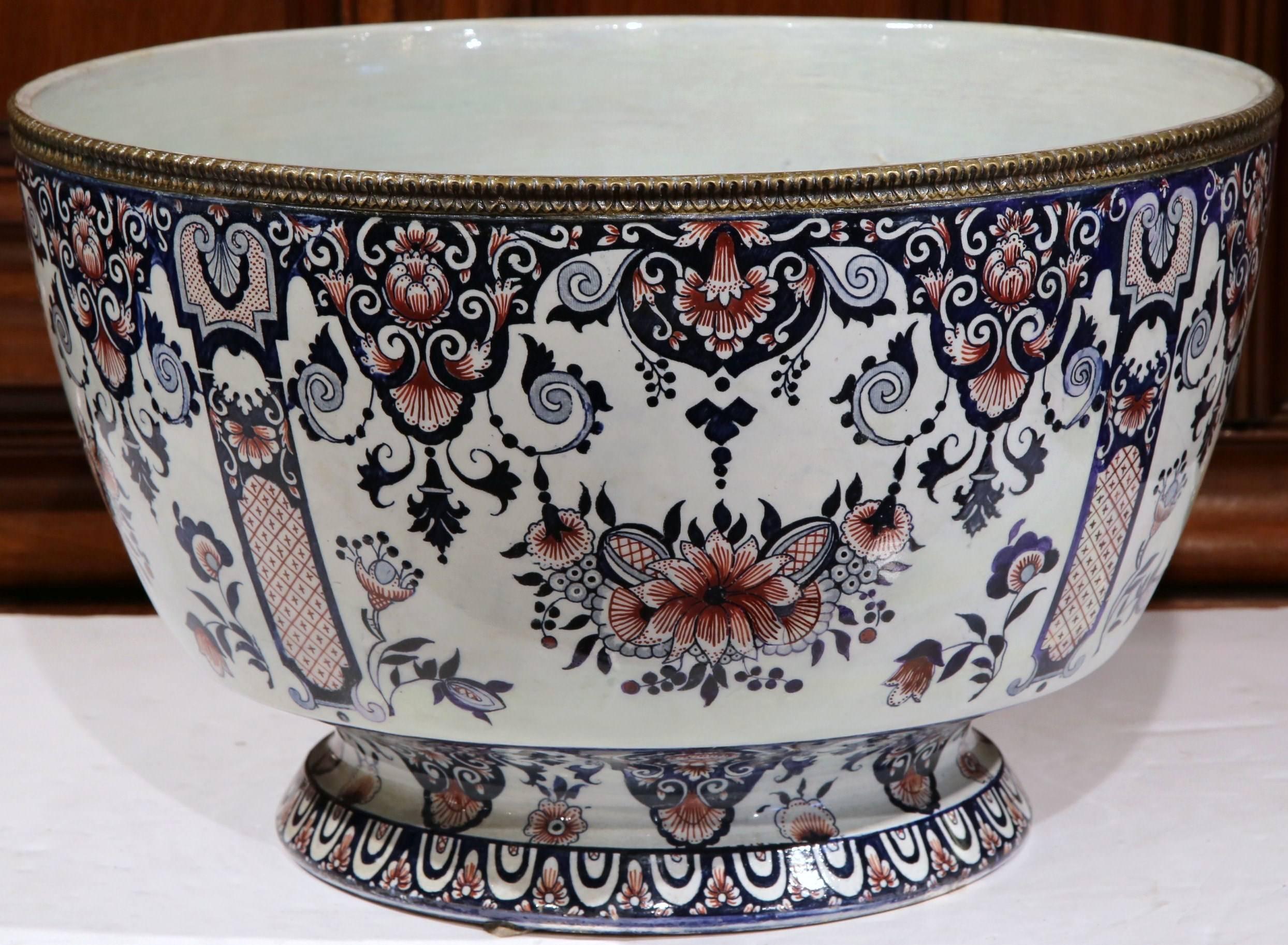 19th Century French Hand-Painted Faience Cache Pot from Gien 4