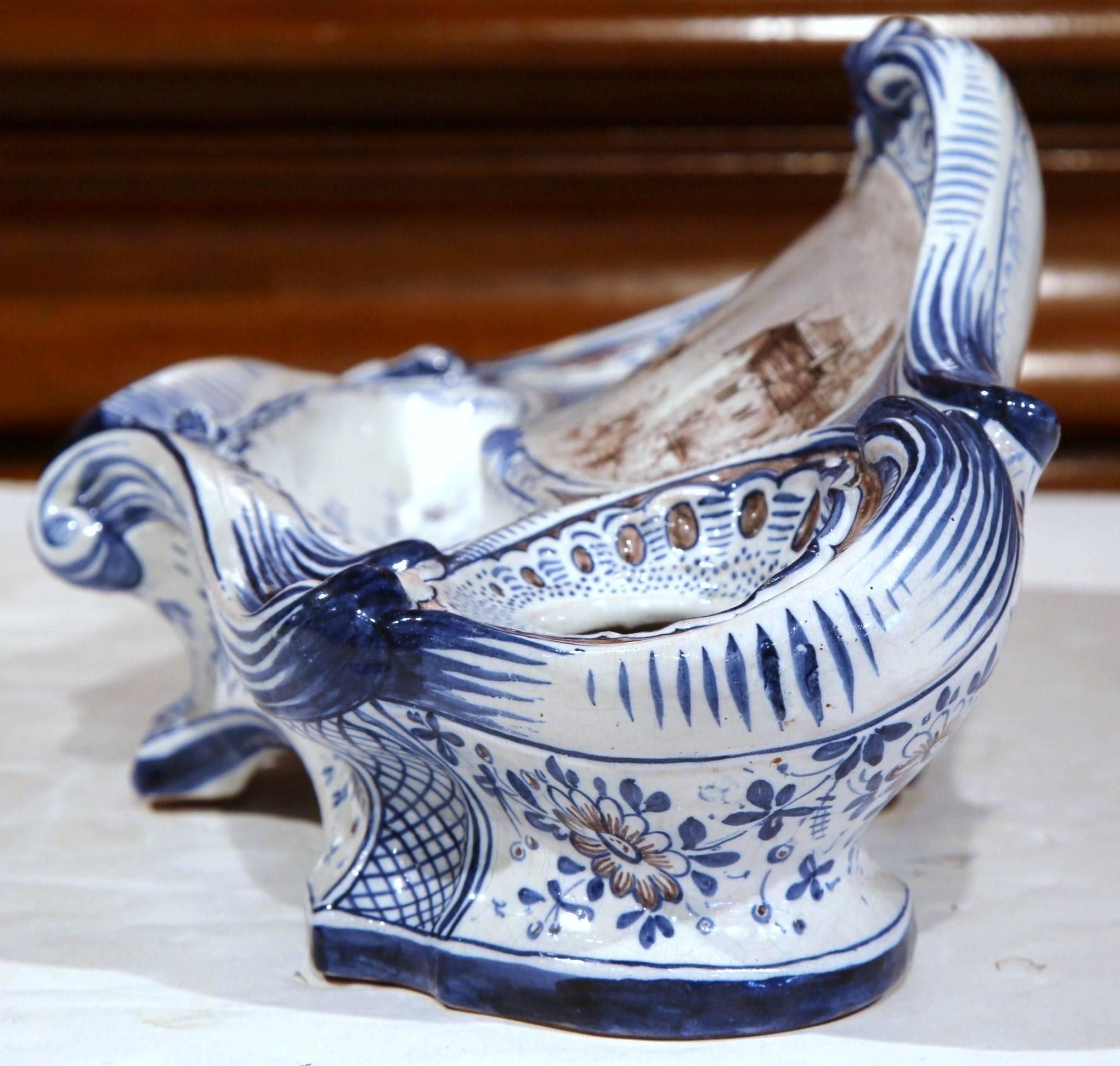 Hand-Crafted 19th Century French Louis XV Hand Painted Delft Style Faience Inkwell Vide-Poche For Sale