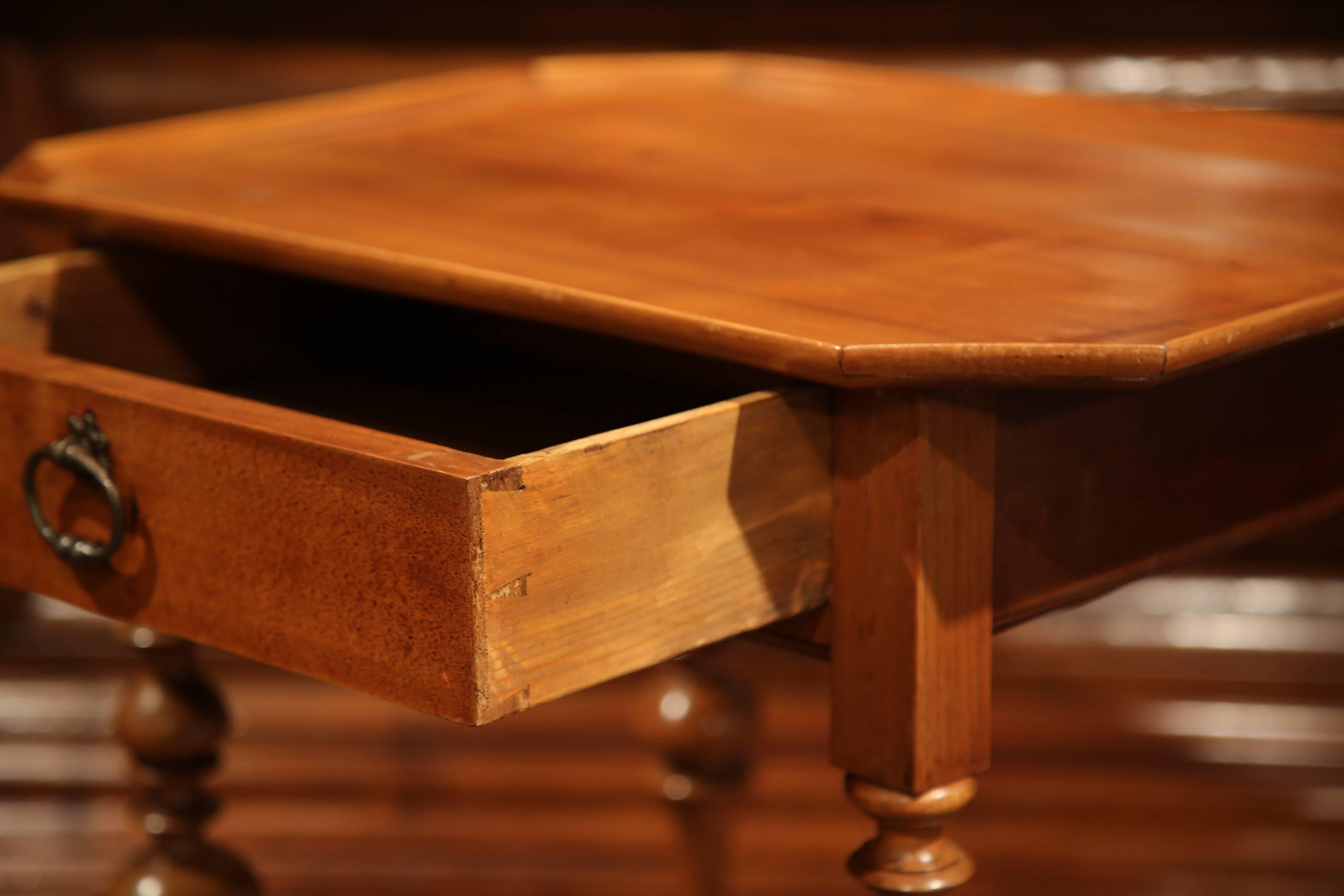 19th Century, French Louis XIII Cherry Side Table with Turned Legs and Stretcher 2