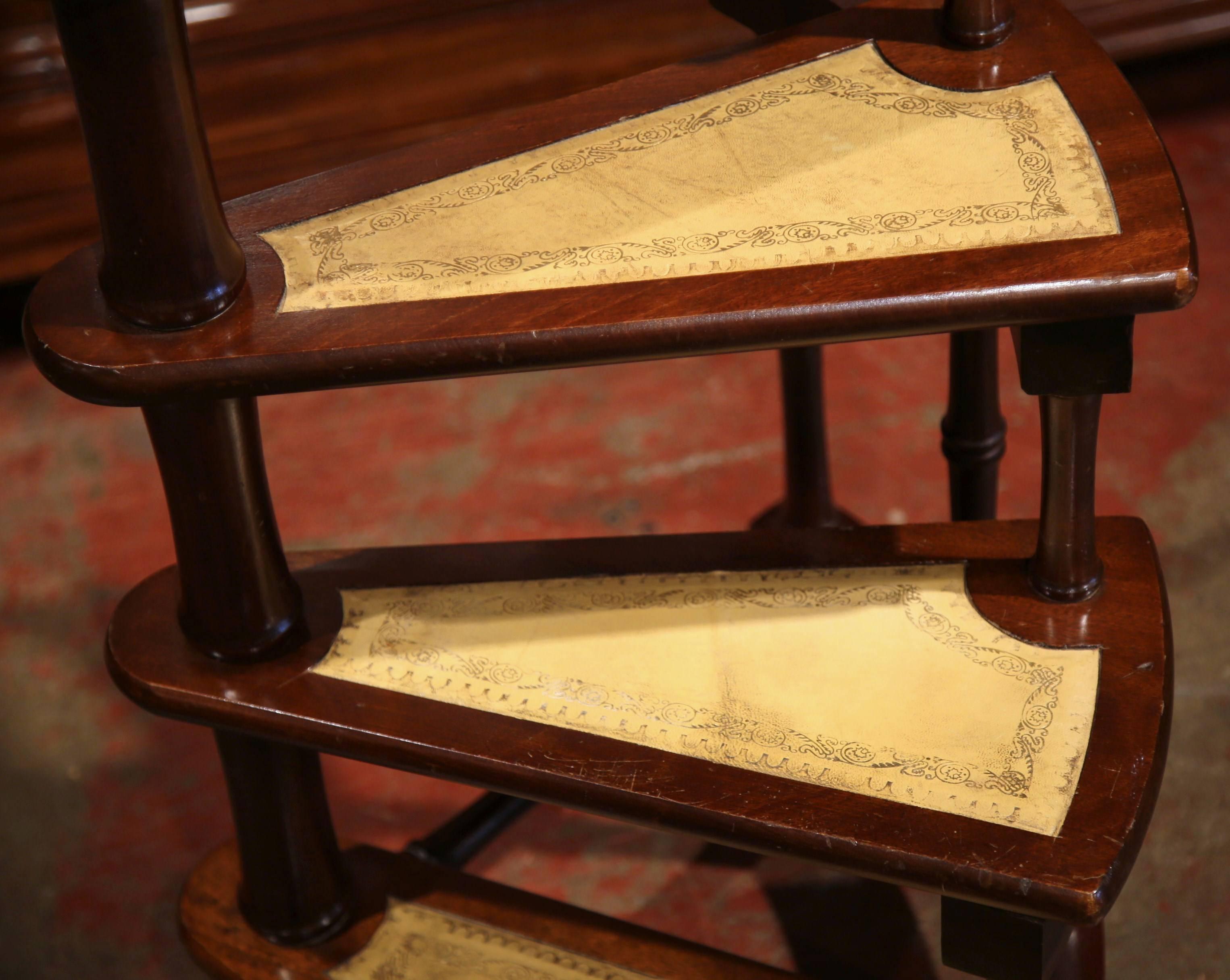 Mid-20th Century, English Library Spiral Step Ladder with Four Leather Stairs 1