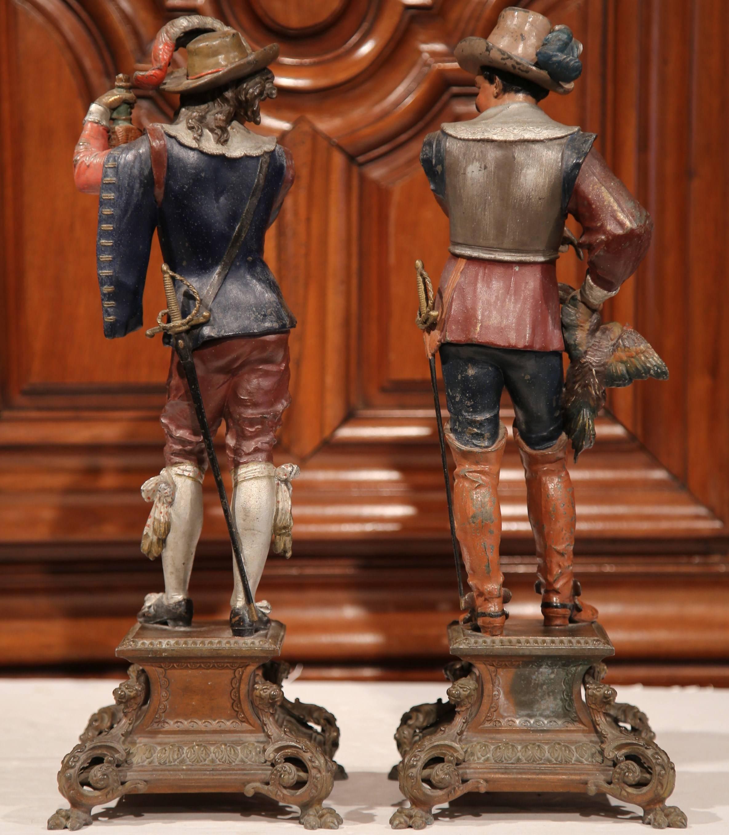 Pair of 19th Century French Hand Painted Spelter Musketeer Figures on Stand In Excellent Condition In Dallas, TX