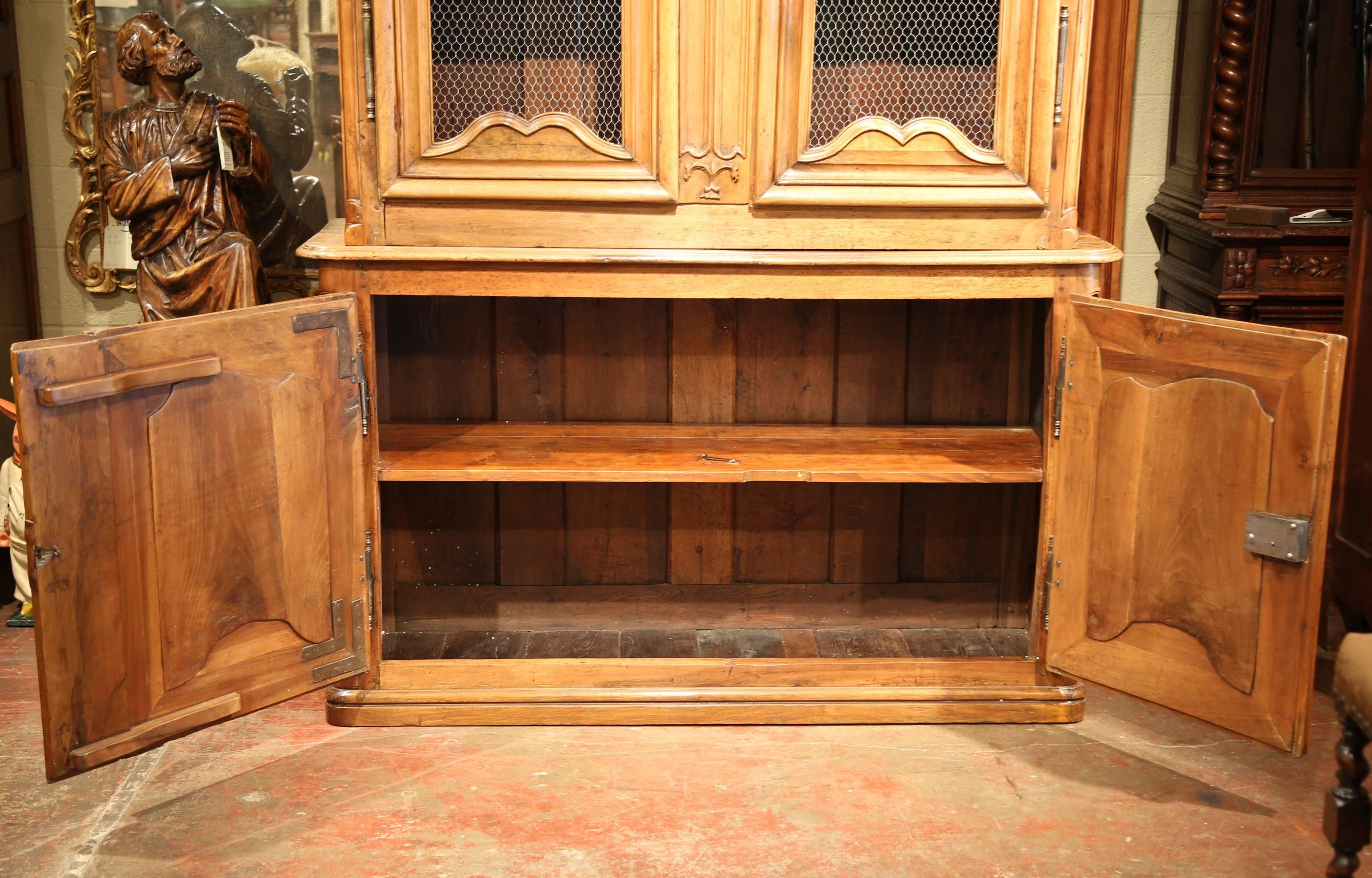 18th Century French Carved Walnut Buffet Deux Corps with Chicken Wire Doors In Excellent Condition In Dallas, TX