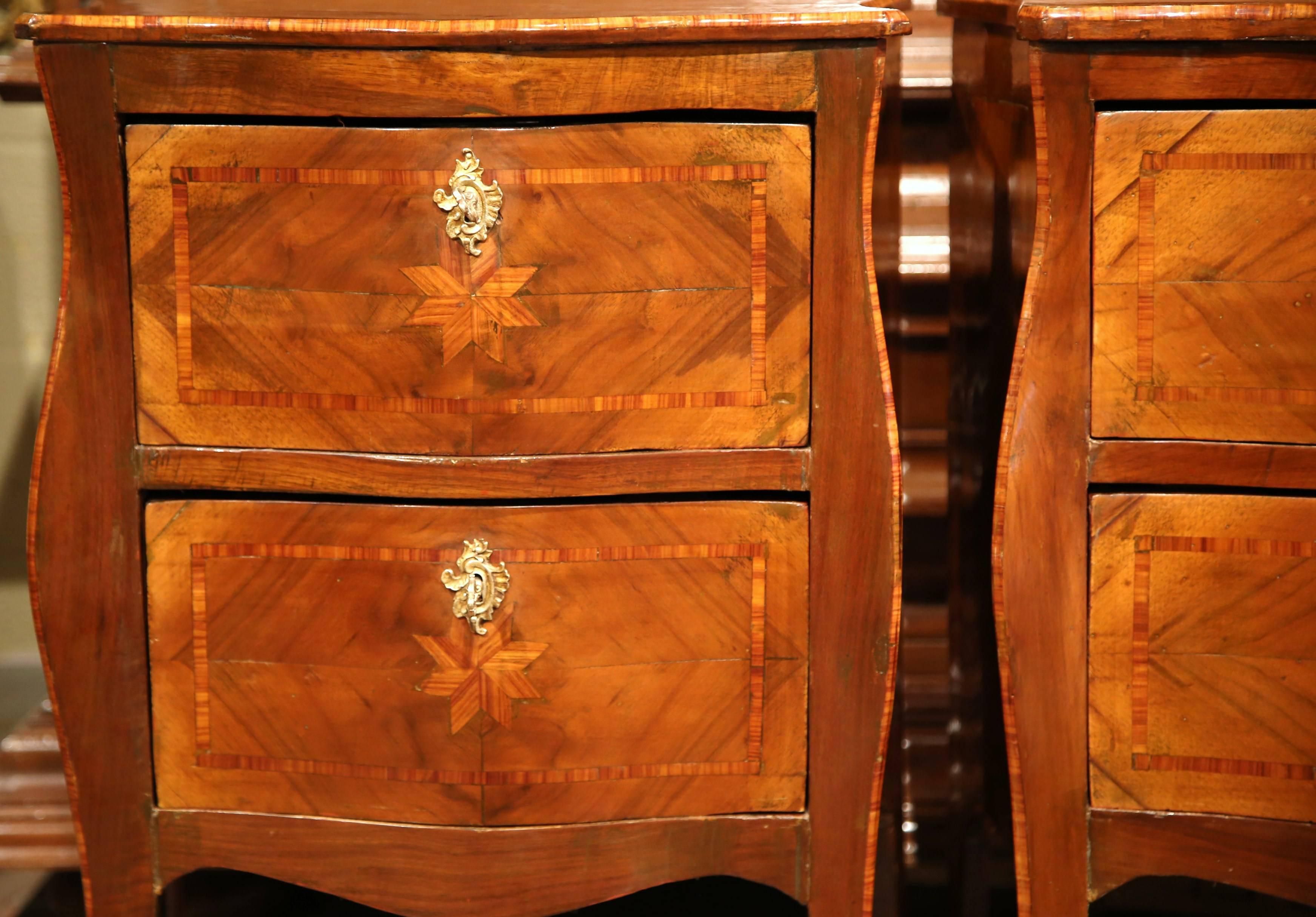 Hand-Carved Pair of 19th Century French Louis XV Carved Walnut Bedside Tables with Marquetry