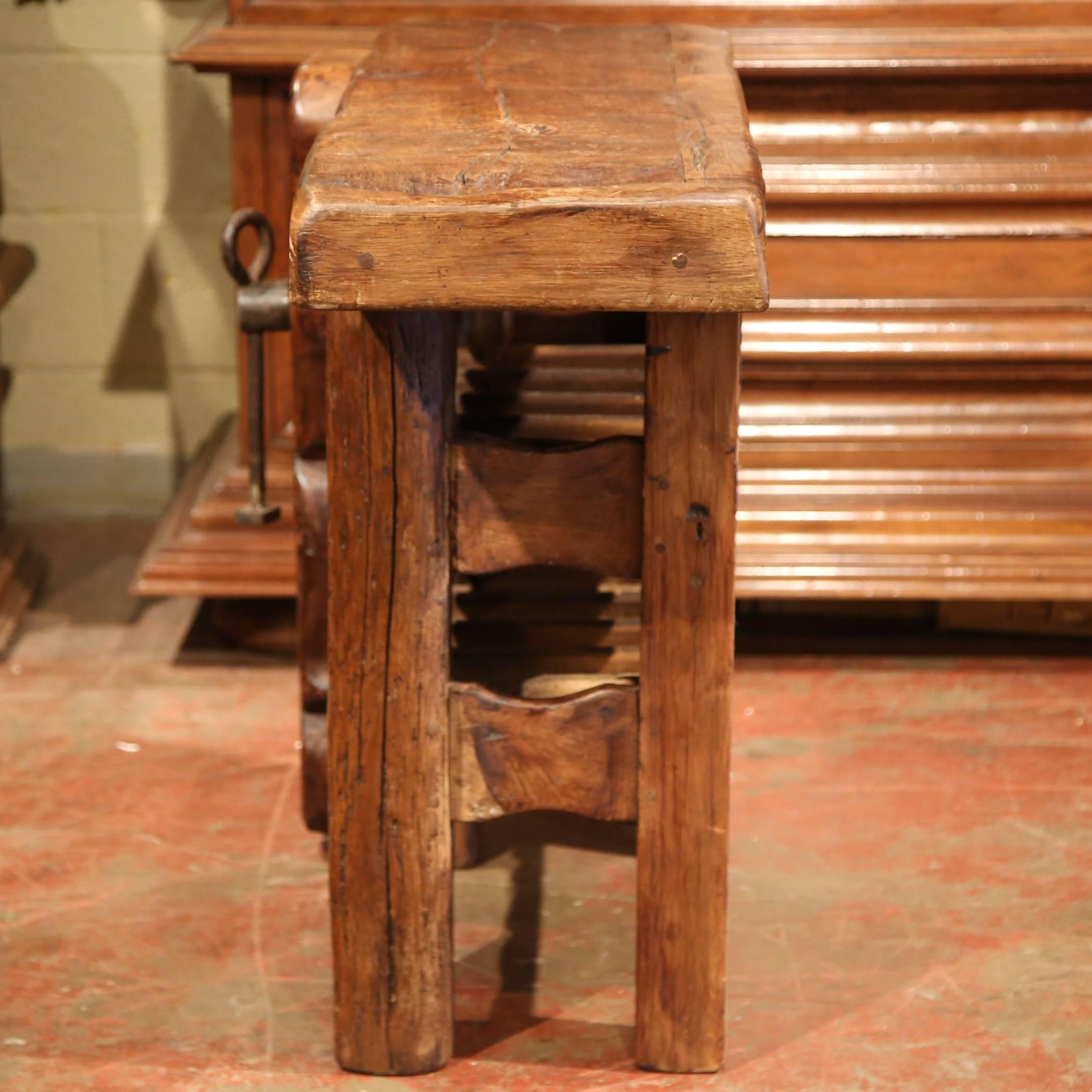 19th Century Rustic French Carpenter Press Table with Wine Bottles Storage Rack In Excellent Condition In Dallas, TX