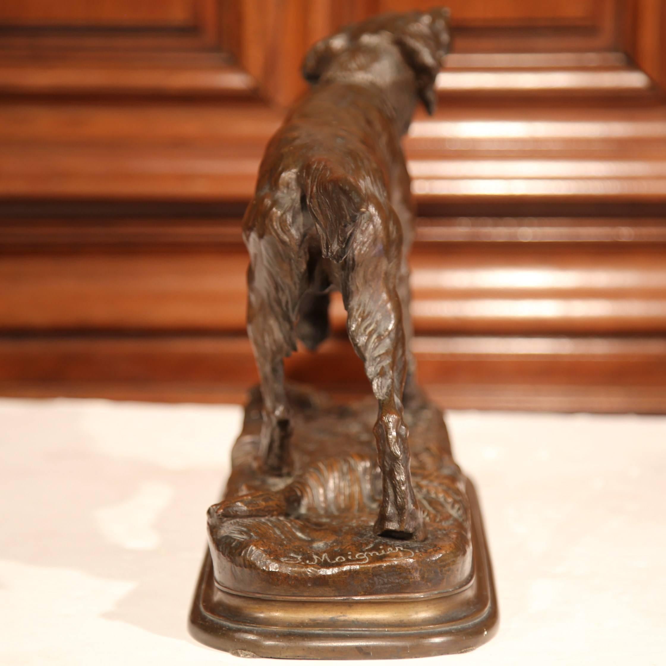 bronze pointer dog statue