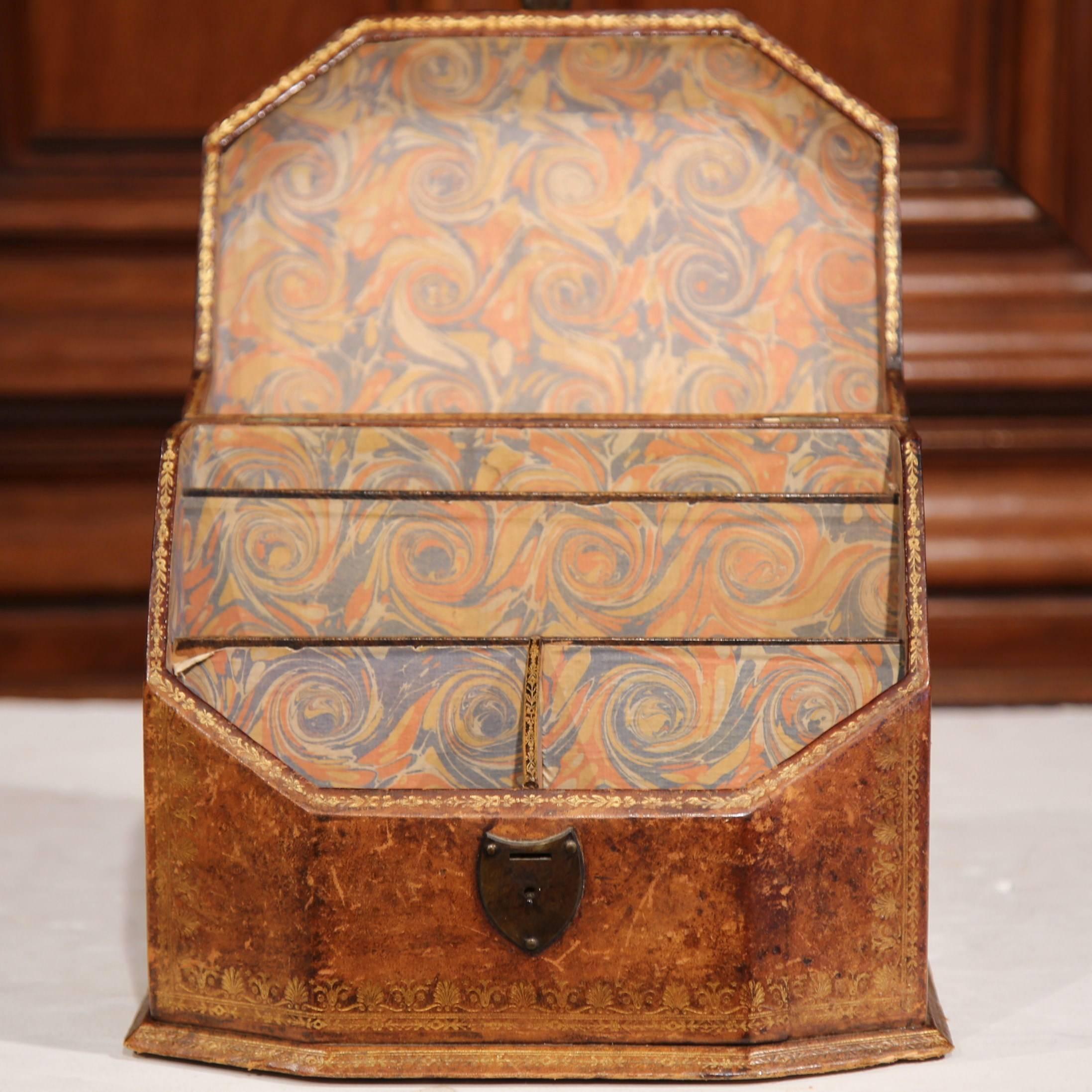 19th Century French Letter Holder in Leather with Tooling and Coat of Arms 1