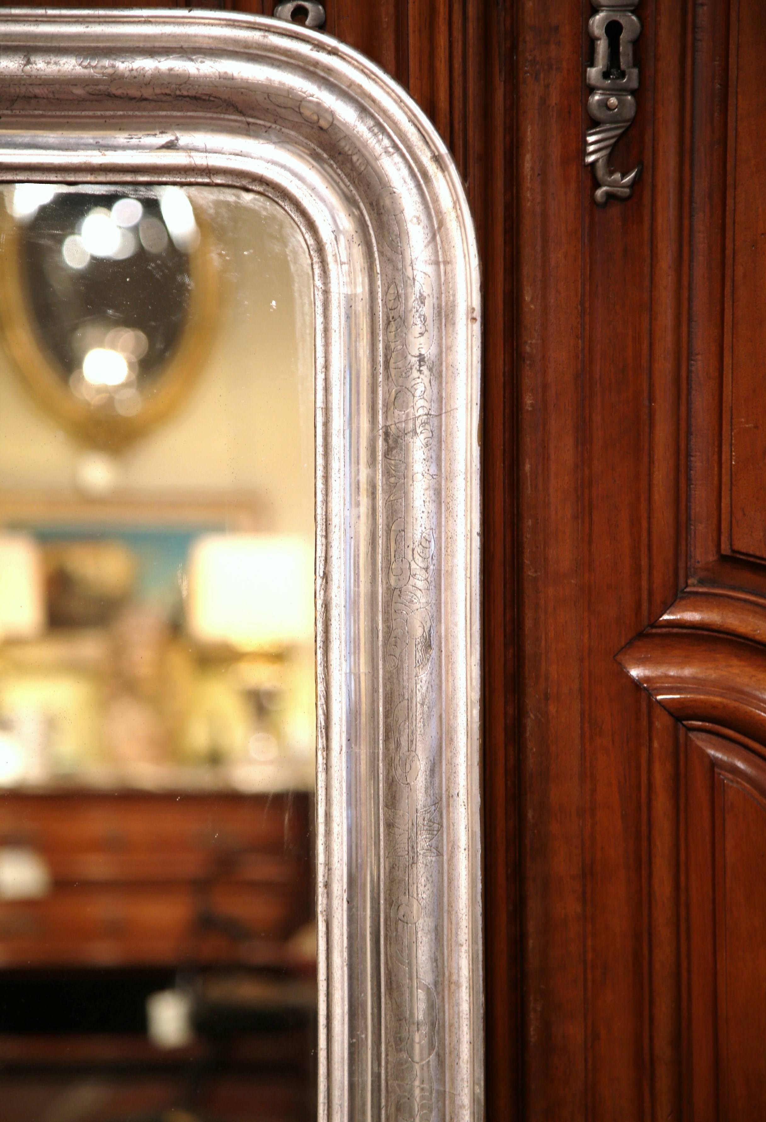 19th Century French Louis Philippe Silver Leaf Mirror with Engraved Floral Decor In Excellent Condition In Dallas, TX