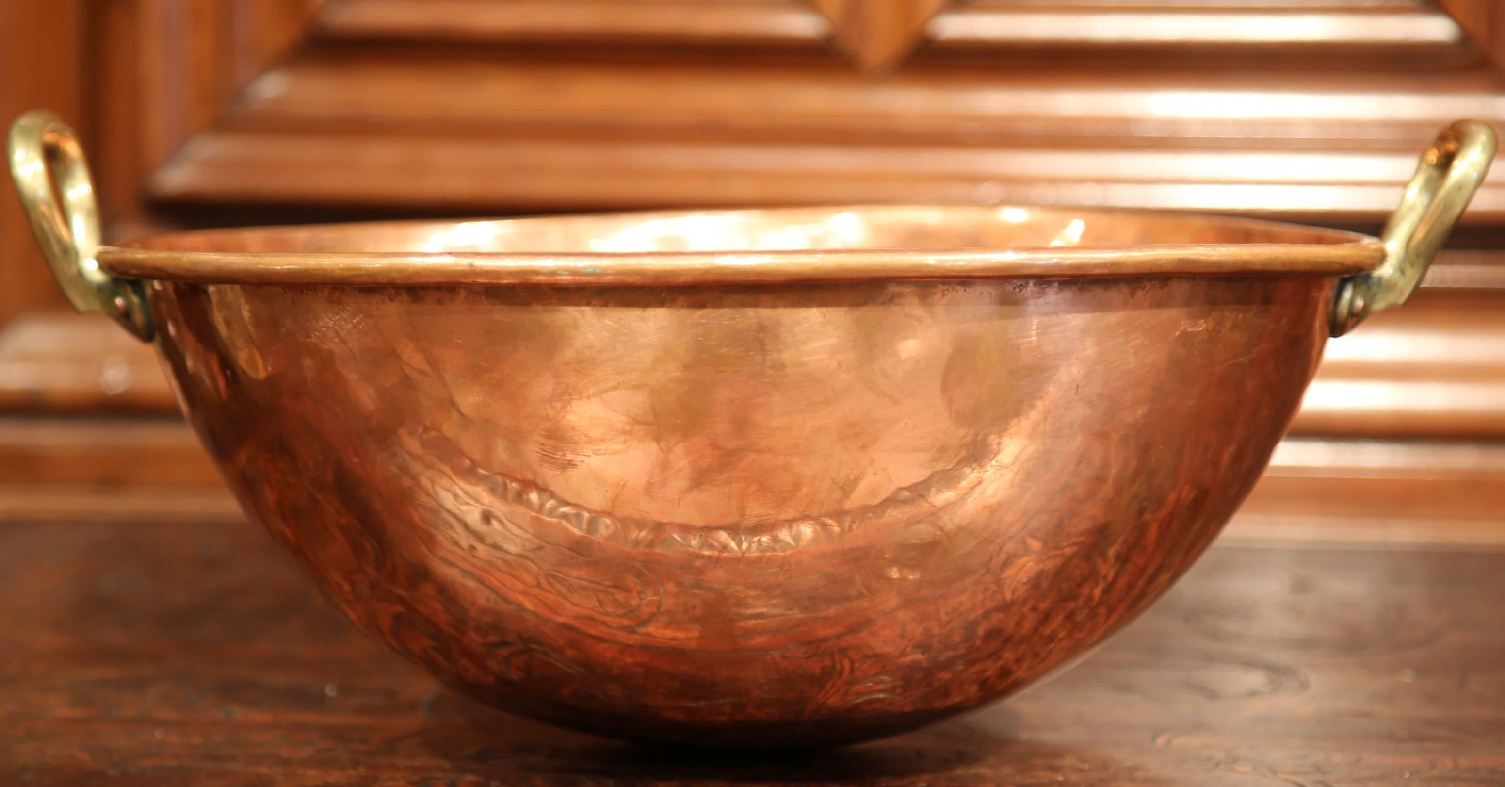 Hand-Crafted 19th Century French Patinated Copper Round Jelly Bowl with Handles