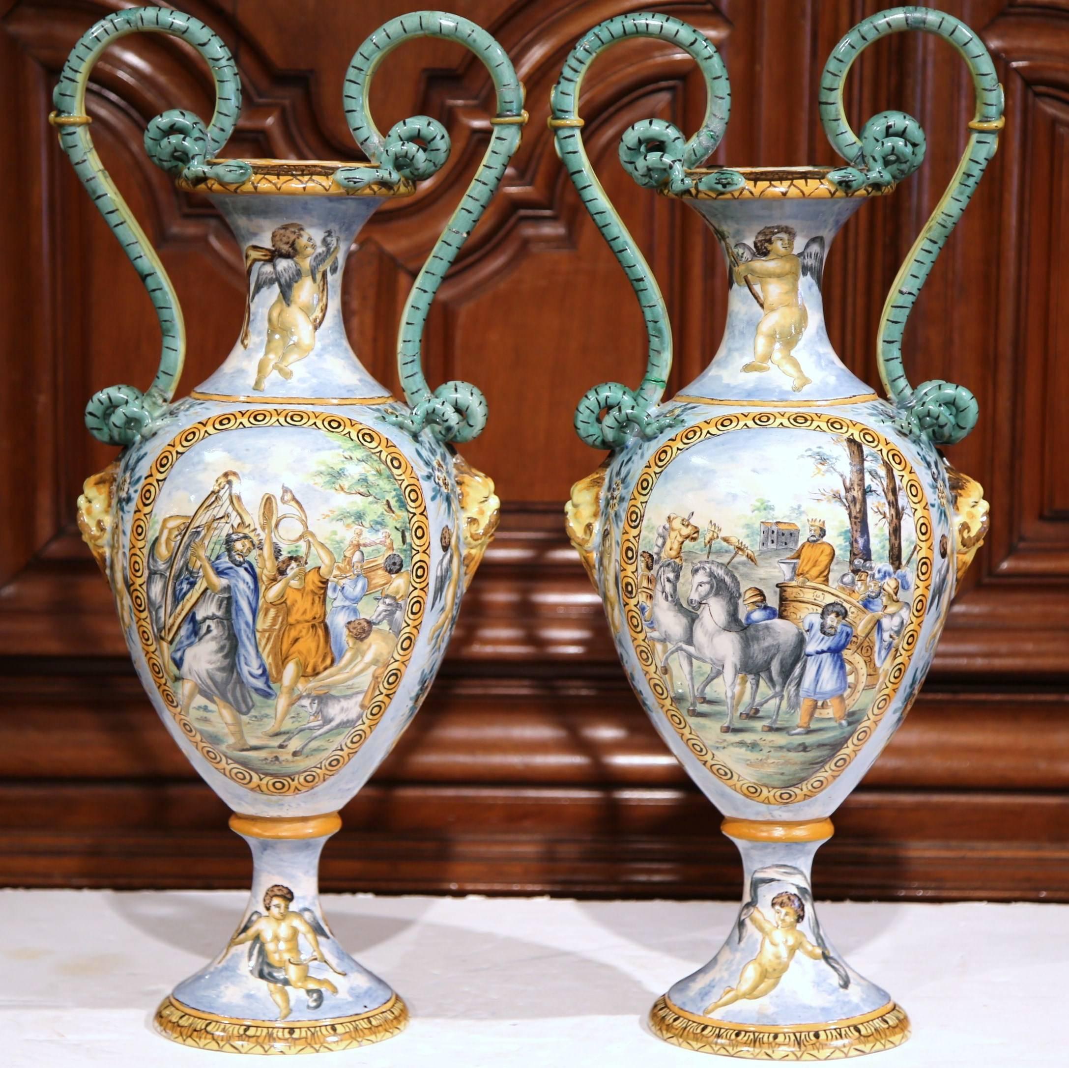 Hand-Crafted Pair of 19th Century Italian Hand Classical Painted Vases with Roman Scenes