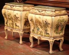 Pair of Mid-20th Century Italian Carved Bombe Hand-Painted Nightstands Tables